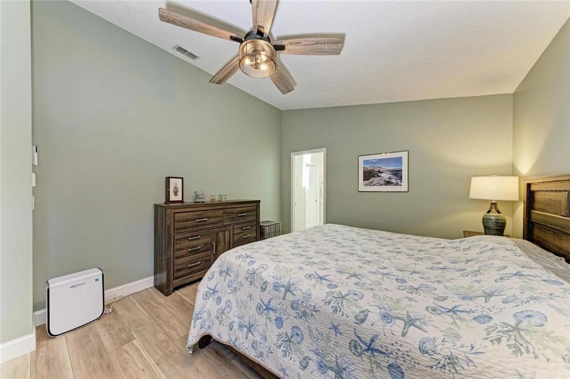 Property Slideshow image 26 of 50 | 7865 pine trace dr, Sarasota, FL, 34243