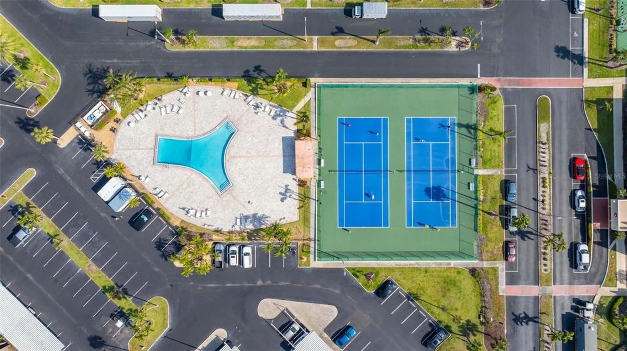 Property Slideshow image 35 of 40 | 7300 sun island dr 605, South Pasadena, FL, 33707