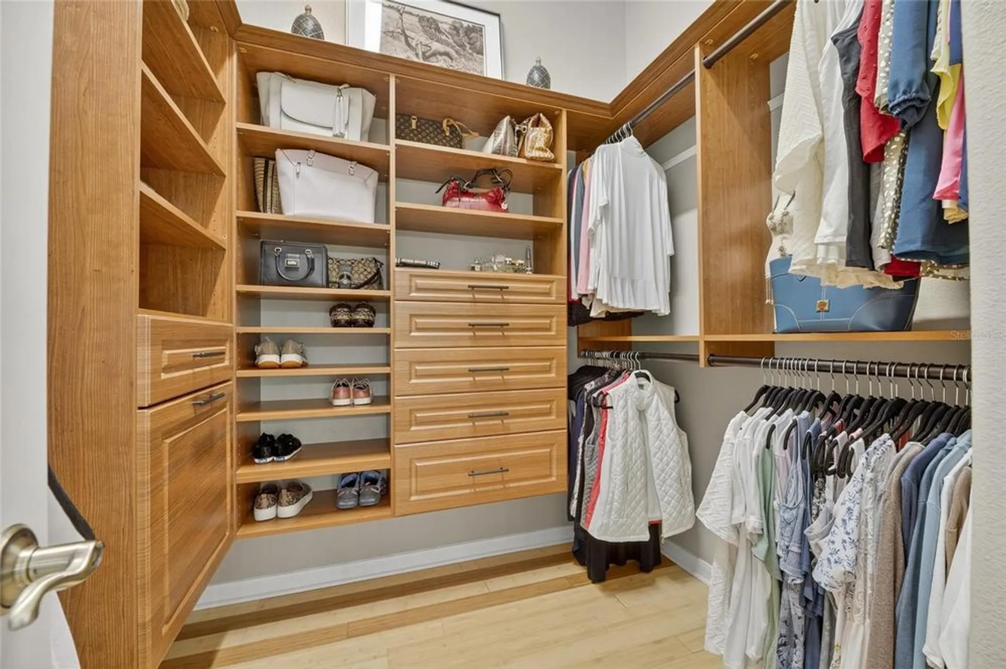 Property Slideshow image 22 of 94 | 539 islebay dr, Apollo Beach, FL, 33572