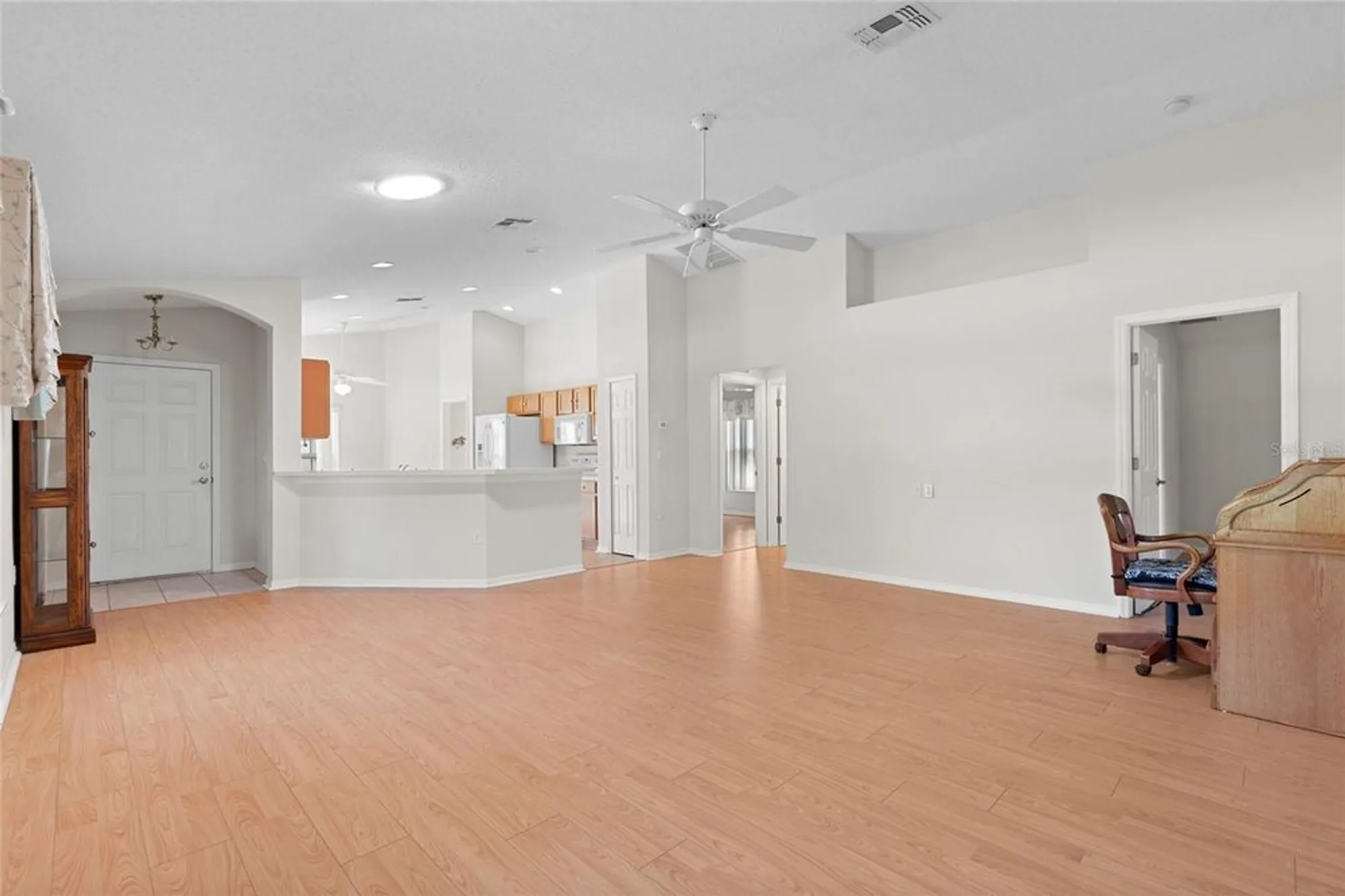 Property Slideshow image 5 of 44 | 265 center oak cir, Spring Hill, FL, 34609