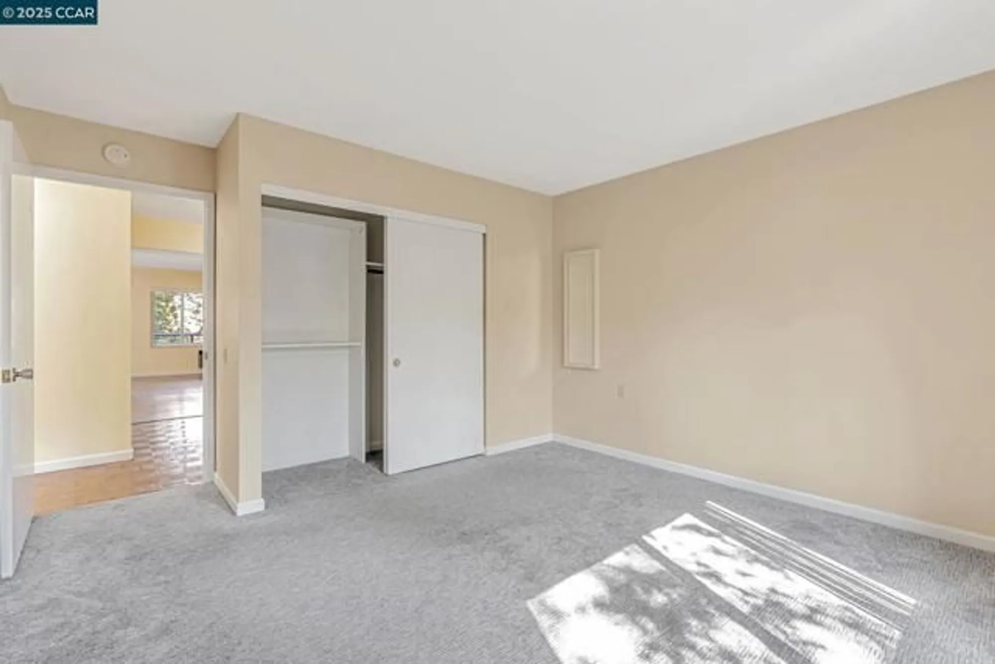 Property Slideshow image 21 of 30 | 1909 skycrest dr 2, Walnut Creek, CA, 94595