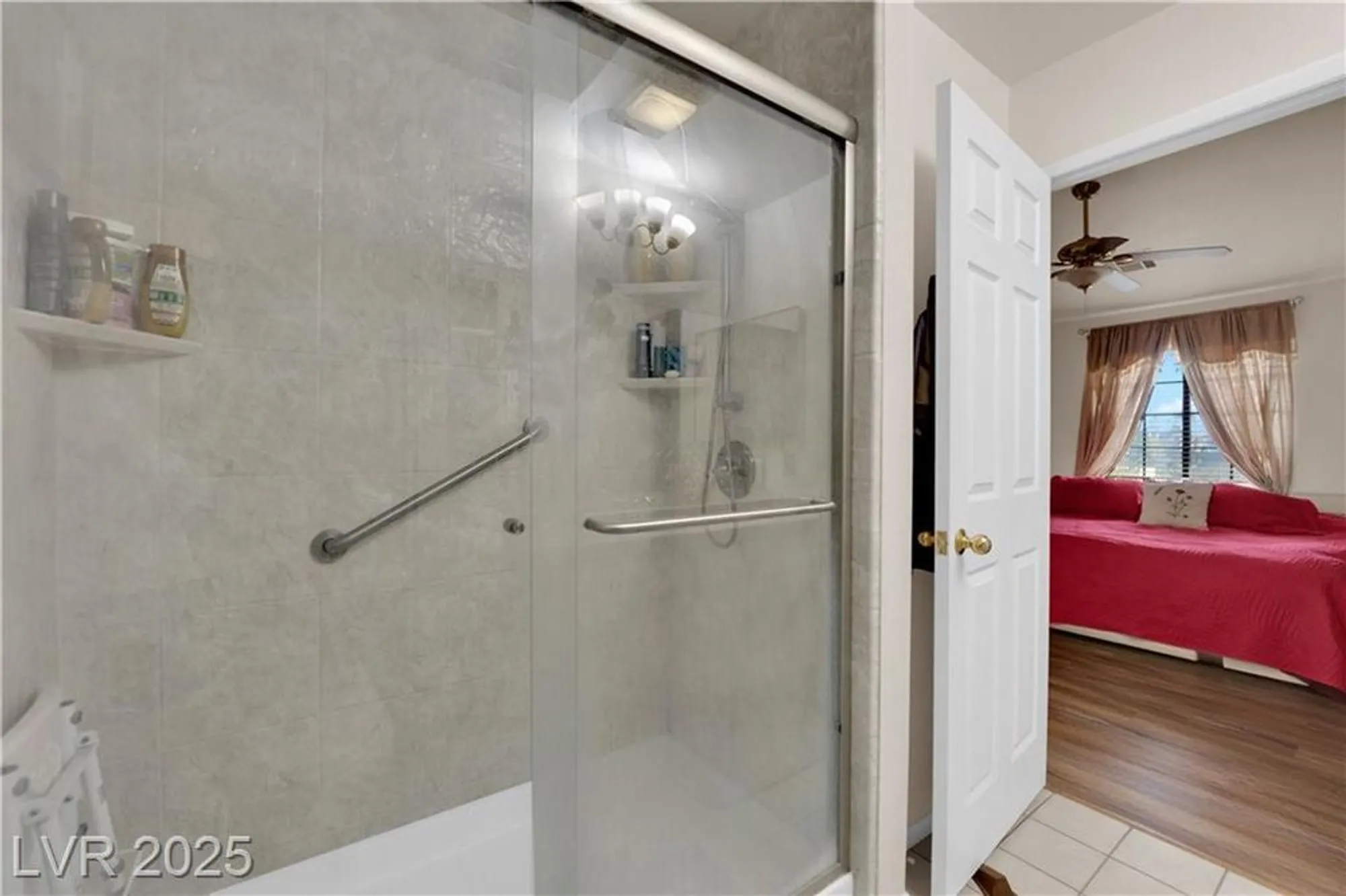 Property Slideshow image 15 of 25 | 2851 s valley view blvd 1132a, Las Vegas, NV, 89102