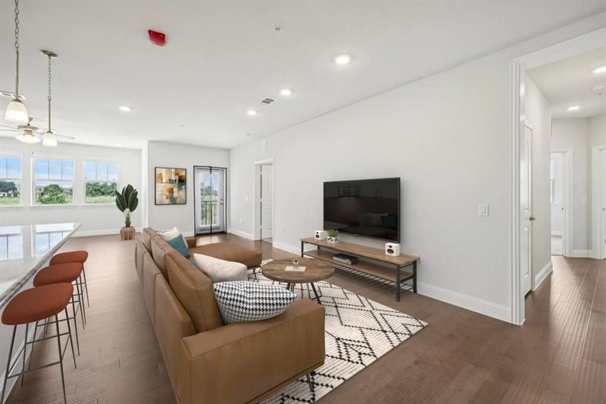 Property Slideshow image 5 of 35 | 1735 wittington pl apt 2203, Dallas, TX, 75234