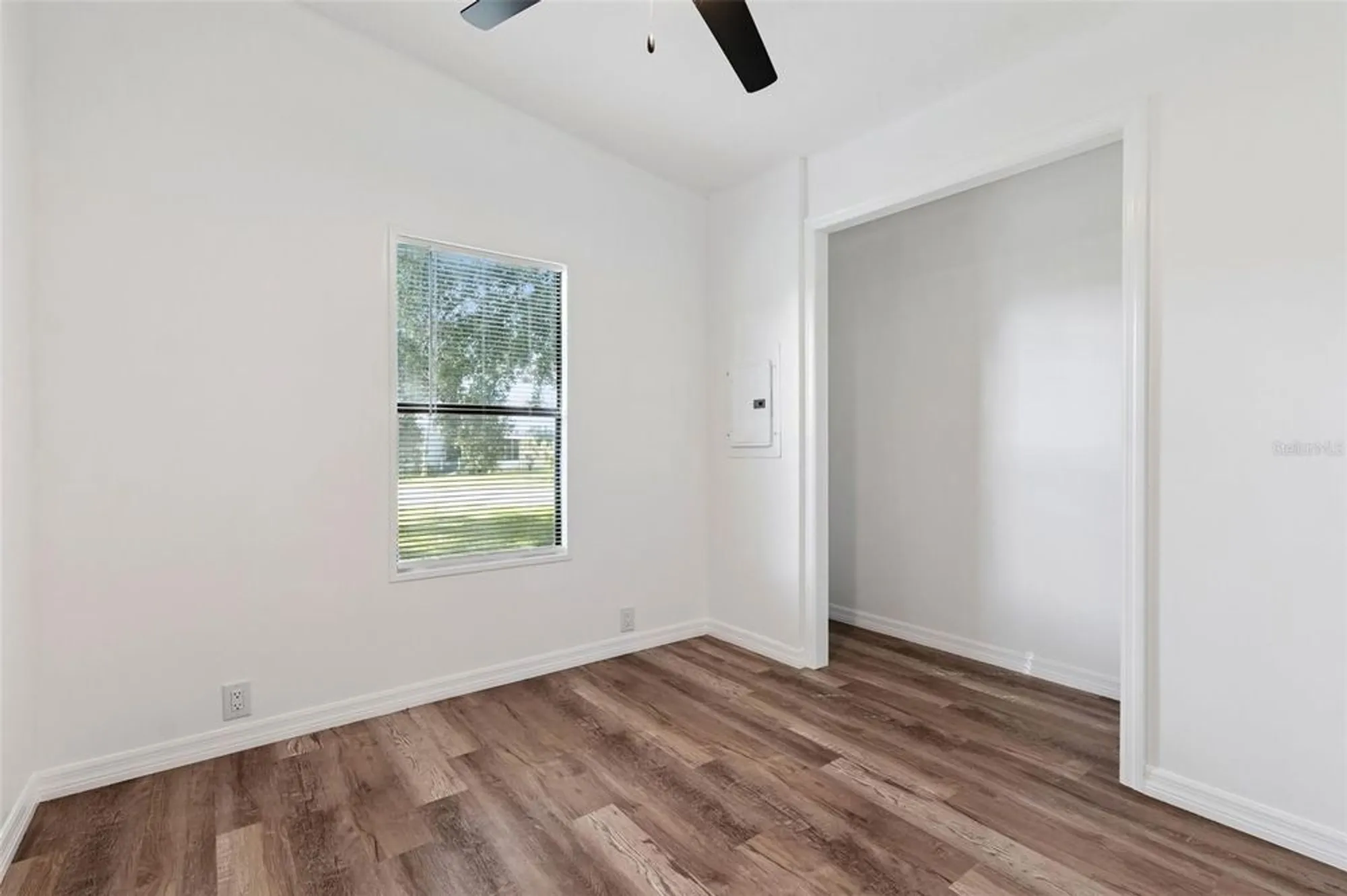 Property Slideshow image 15 of 42 | 24802 pine hl, Leesburg, FL, 34748