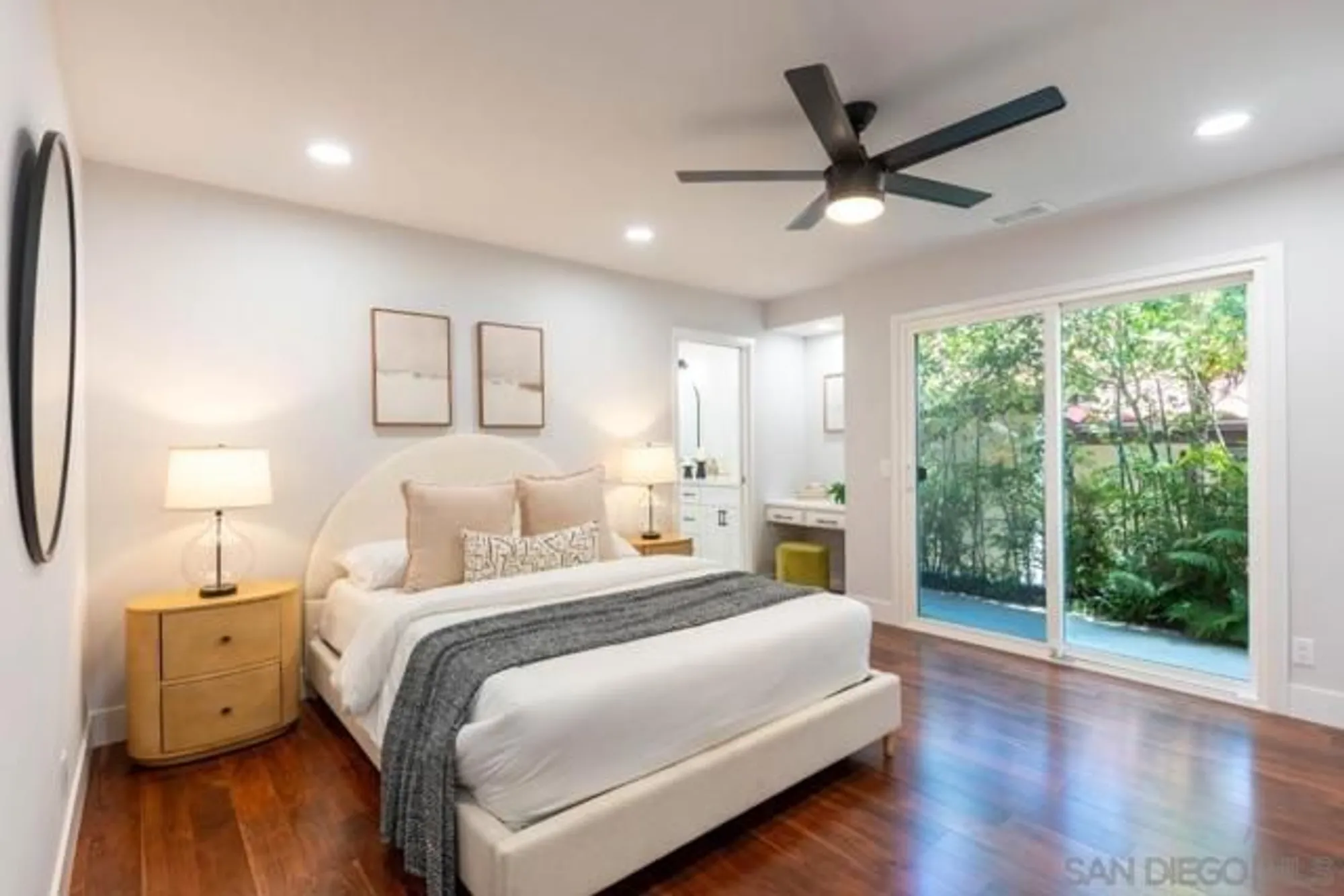 Property Slideshow image 37 of 70 | 907 ridge heights dr, Fallbrook, CA, 92028