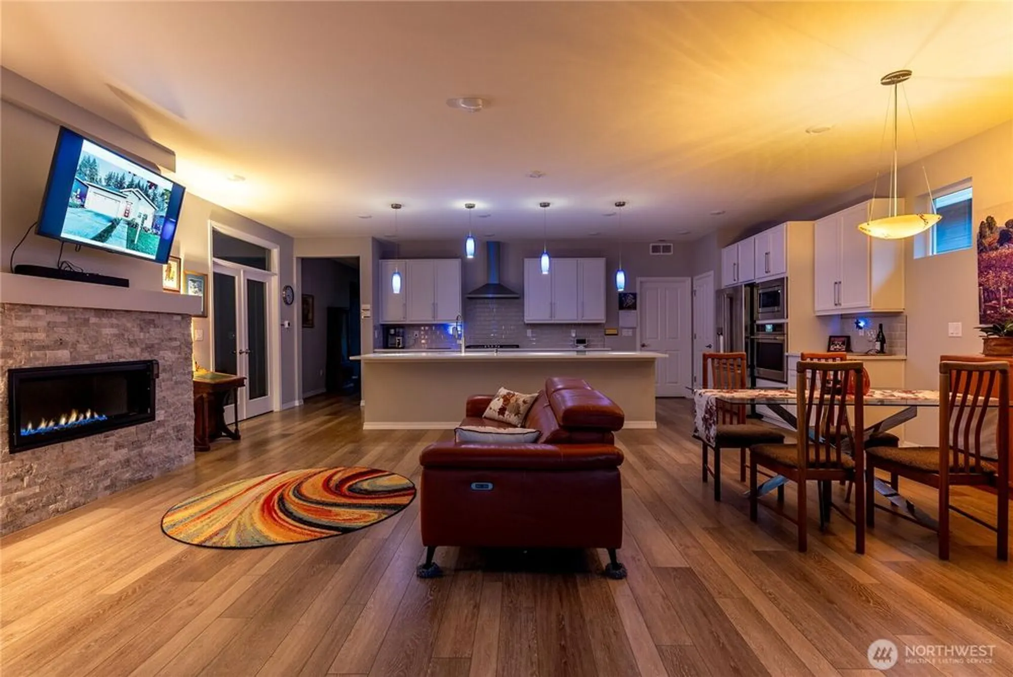 Property Slideshow image 14 of 37 | 15221 183rd ave e unit e, Bonney Lake, WA, 98391