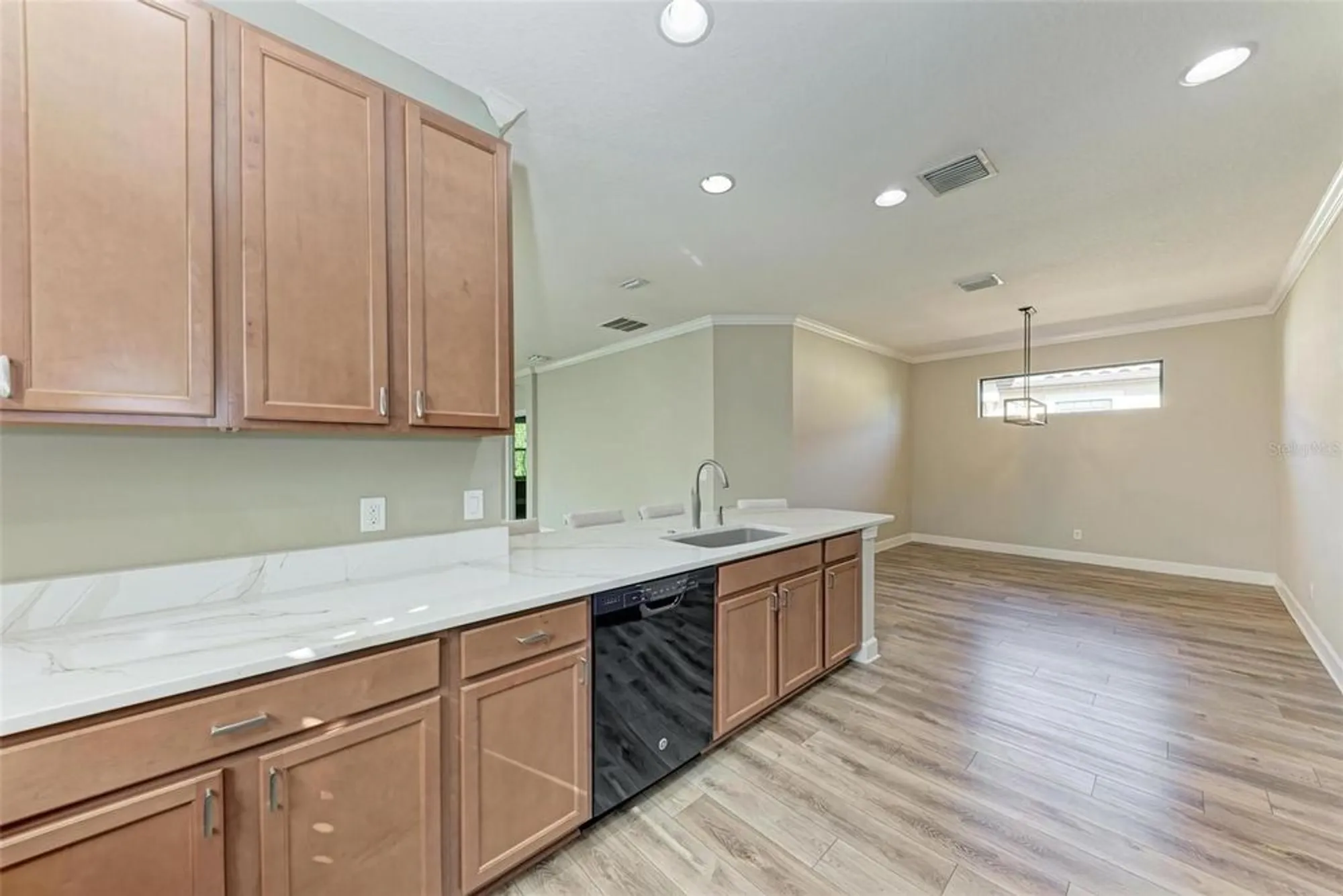 Property Slideshow image 13 of 86 | 5016 savona run, Bradenton, FL, 34211