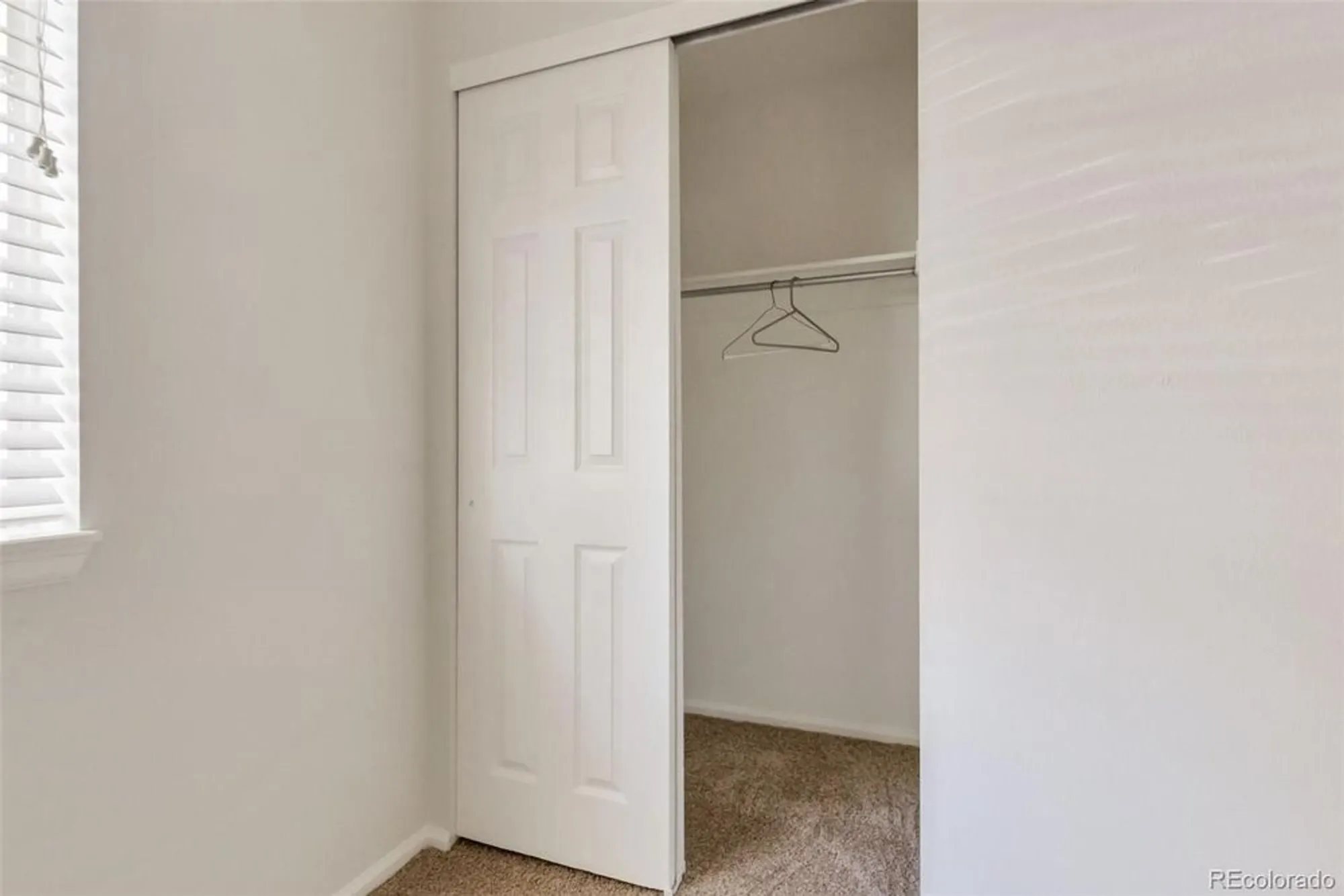 Property Slideshow image 23 of 49 | 13886 e linvale pl, Aurora, CO, 80014