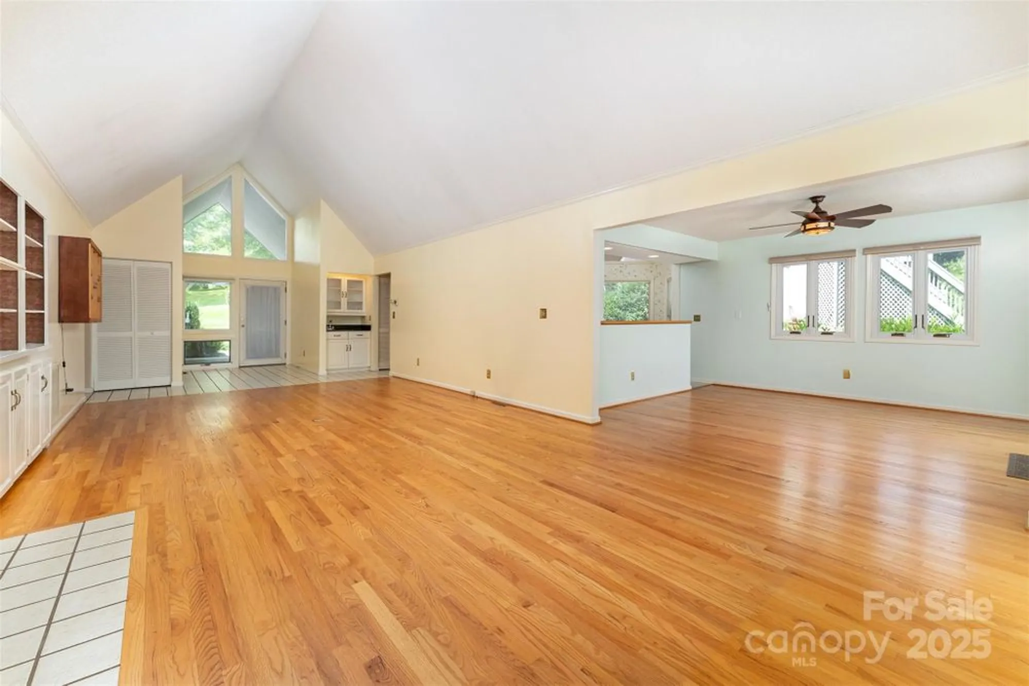 Property Slideshow image 15 of 41 | 144 overlook dr, Flat Rock, NC, 28731