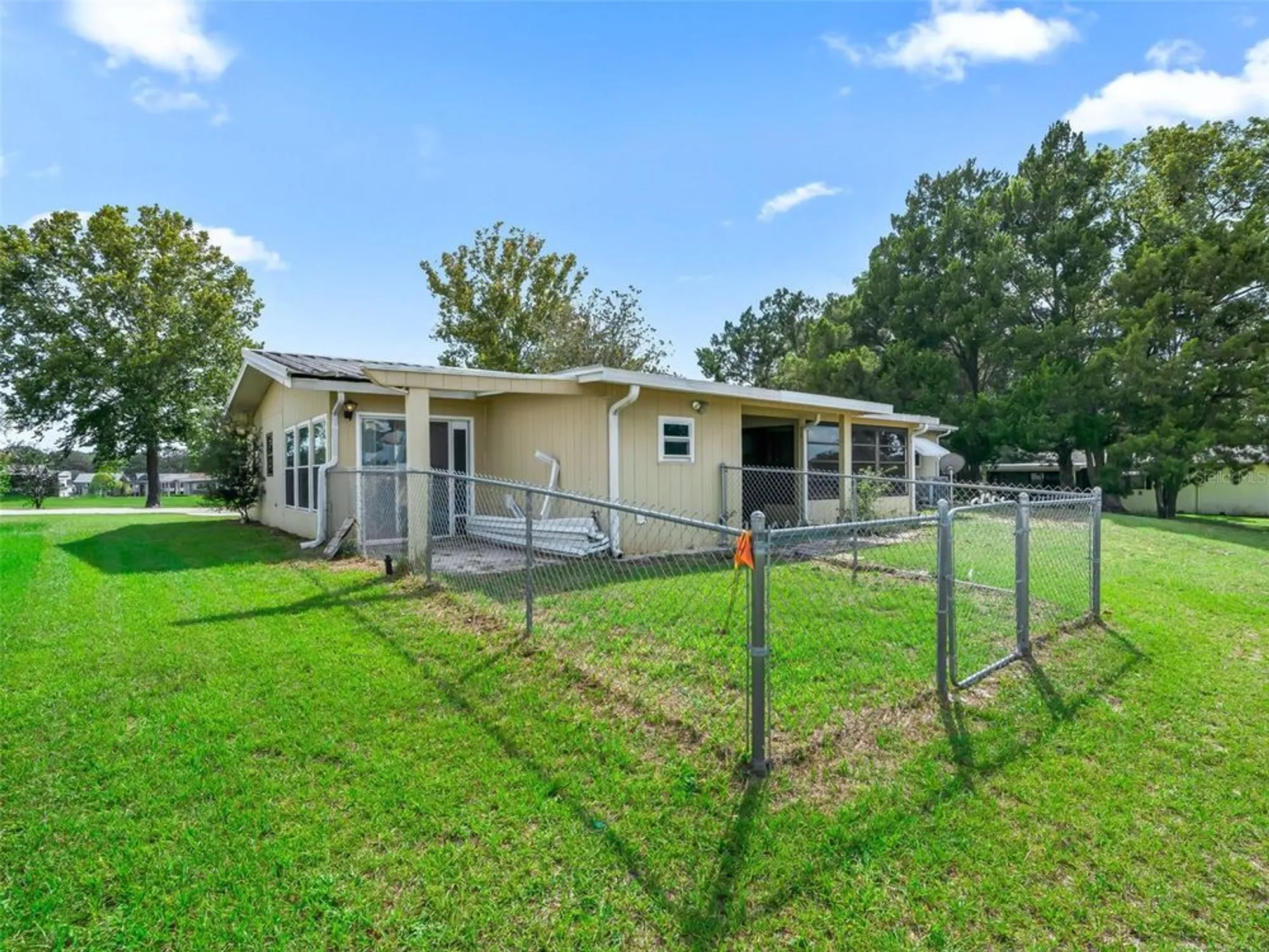 Property Slideshow image 30 of 37 | 9055 sw 102nd pl, Ocala, FL, 34481