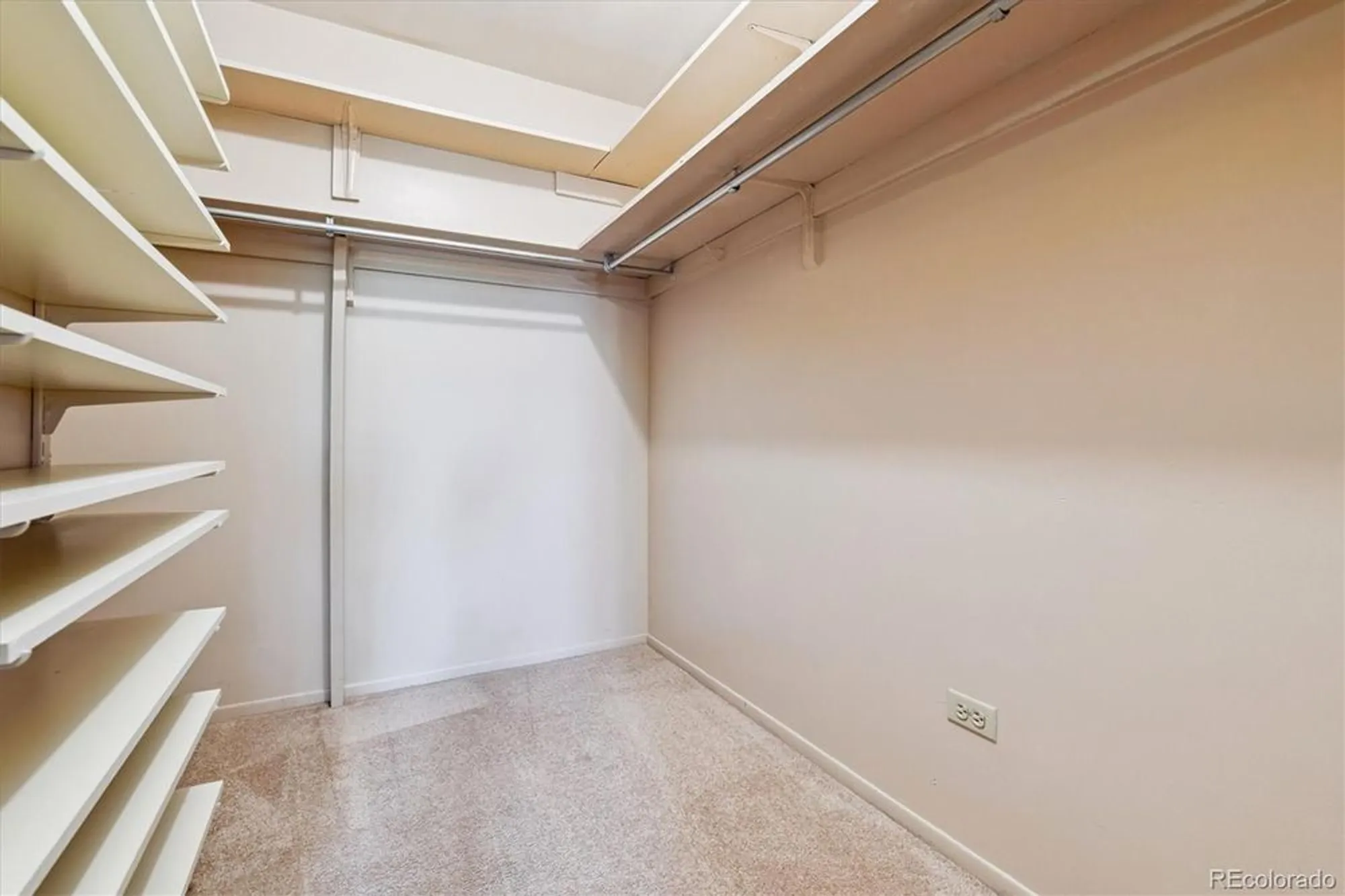 Property Slideshow image 15 of 34 | 585 s alton way apt 4d, Denver, CO, 80247