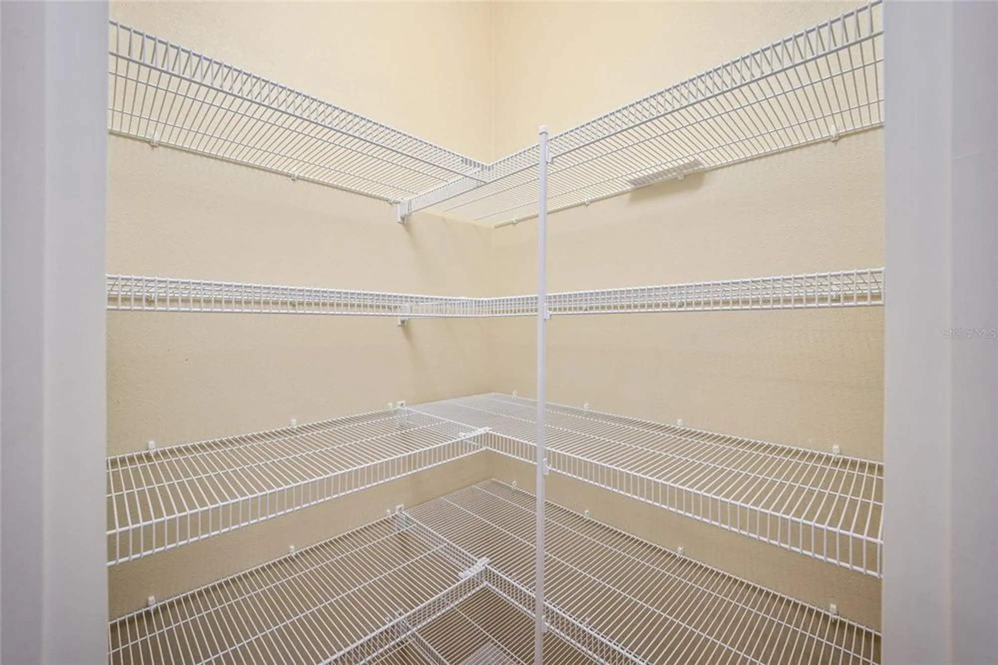 Property Slideshow image 21 of 47 | 16292 sw 13th ter, Ocala, FL, 34473