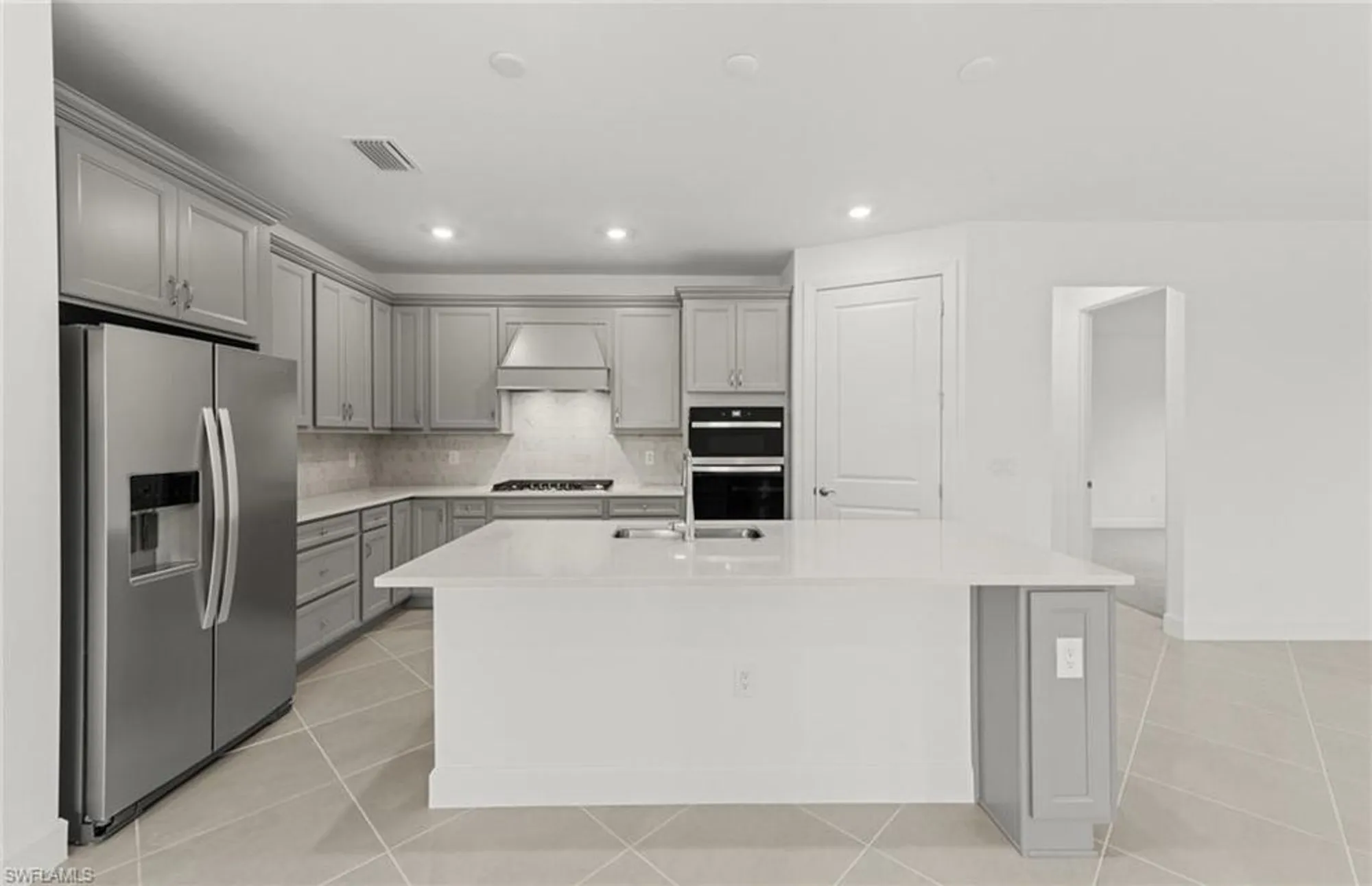 Property Slideshow image 9 of 47 | 7601 paradise tree dr, North Fort Myers, FL, 33917