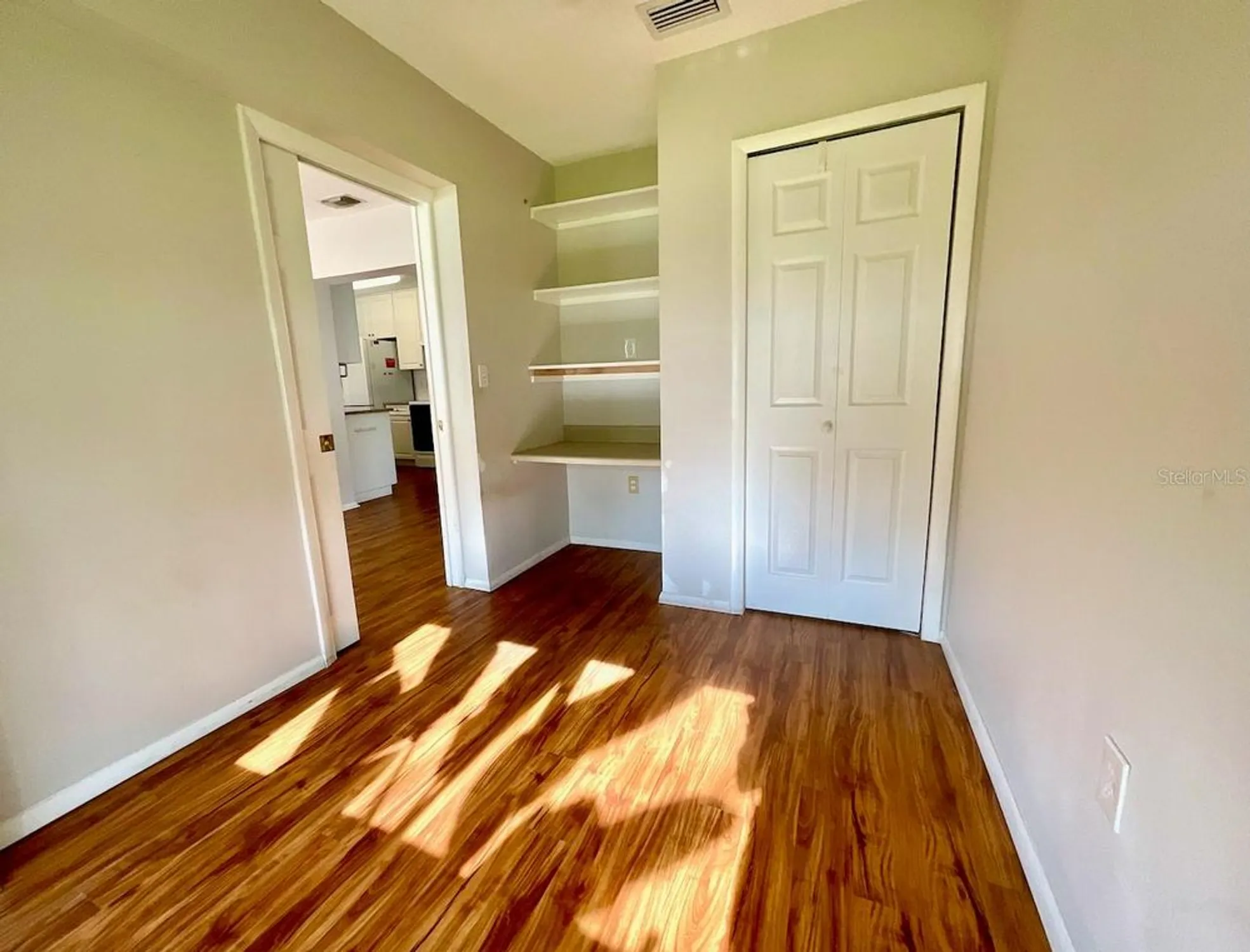 Property Slideshow image 18 of 43 | 9843 34th way n # 4, Pinellas Park, FL, 33782