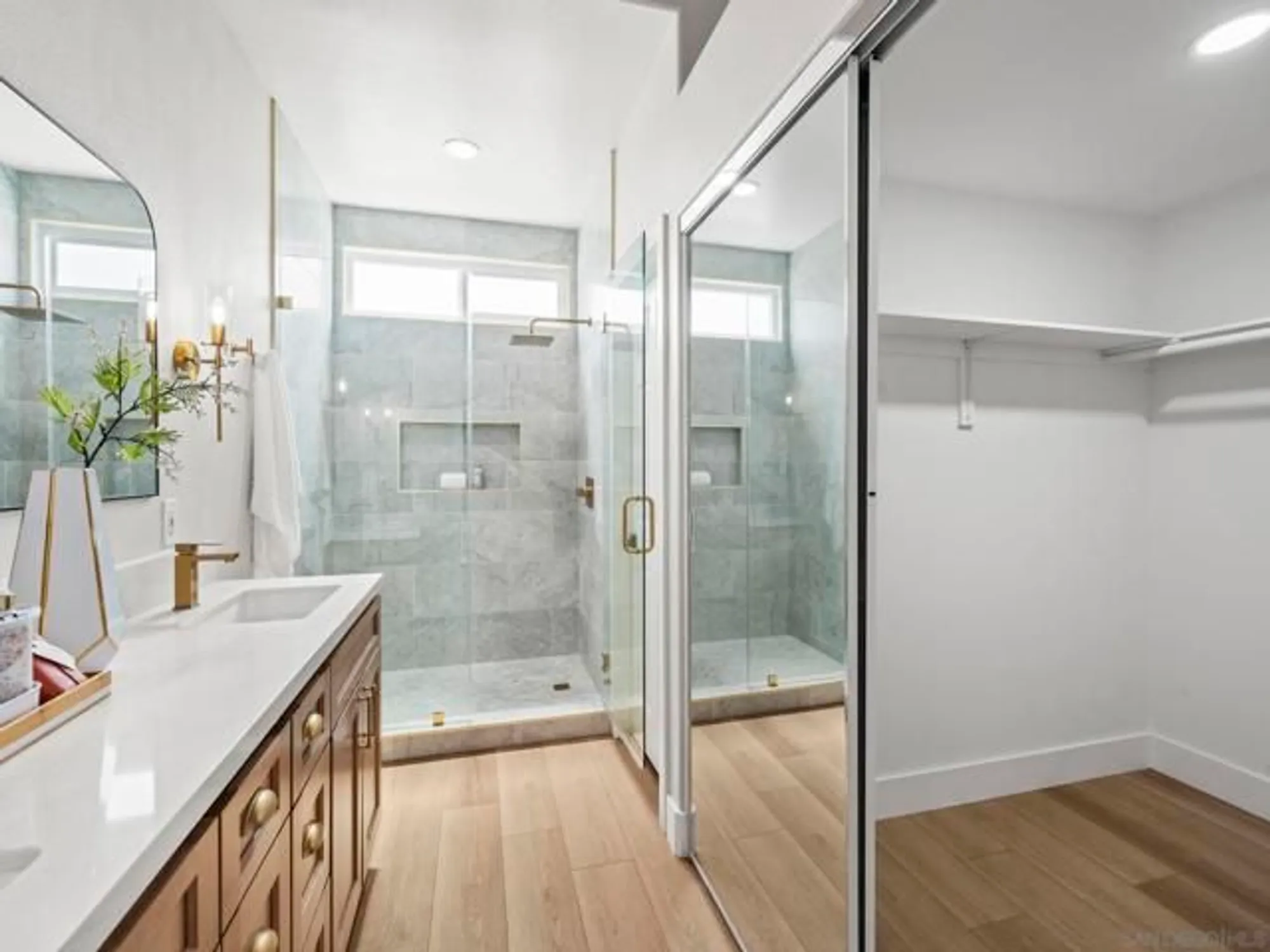 Property Slideshow image 25 of 73 | 4994 alicante way, Oceanside, CA, 92056