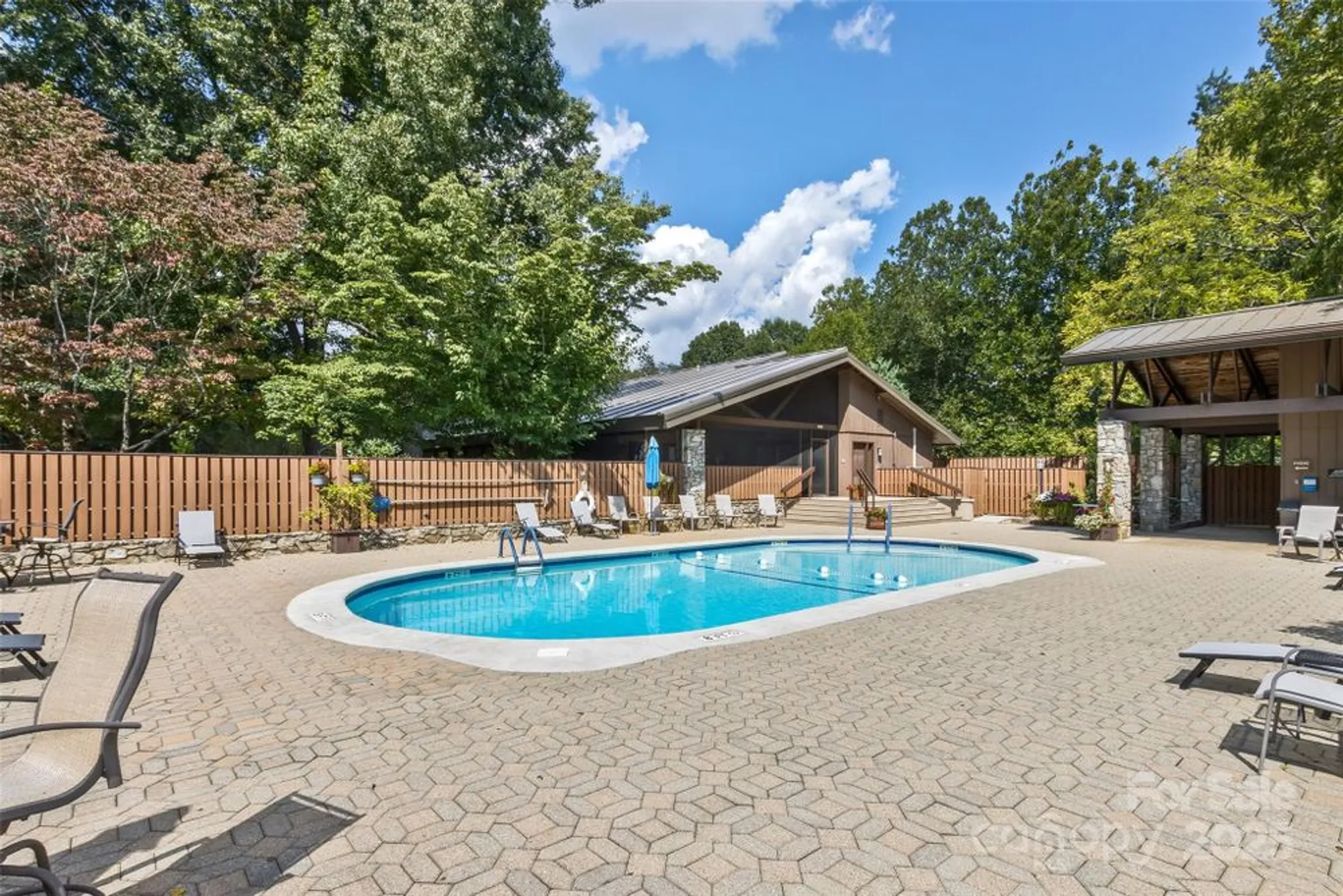 Property Slideshow image 41 of 42 | 503 crowfields ln, Asheville, NC, 28803