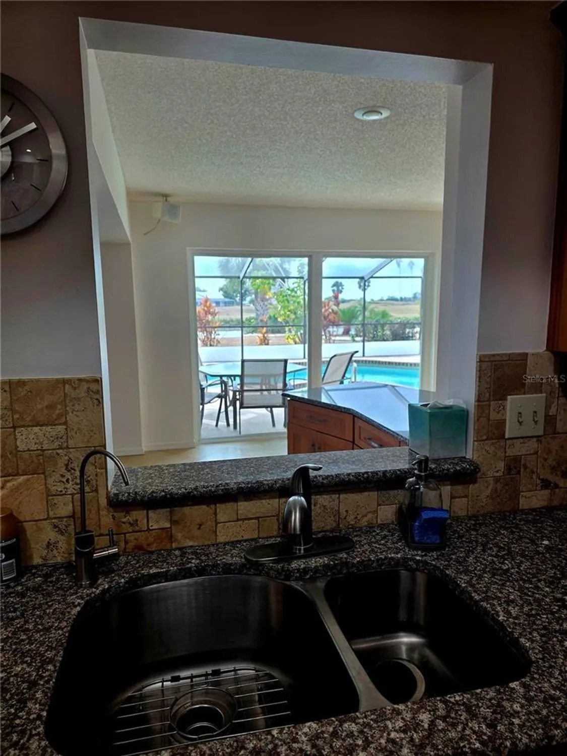 Property Slideshow image 26 of 37 | 1924 new bedford dr, Sun City Center, FL, 33573