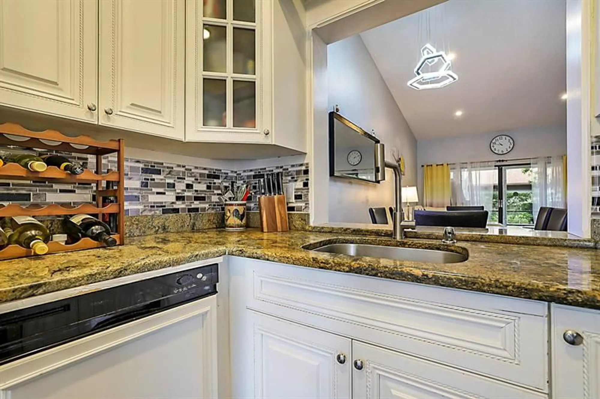 Property Slideshow image 13 of 27 | 7551 caesar st a, Lake Worth, FL, 33467