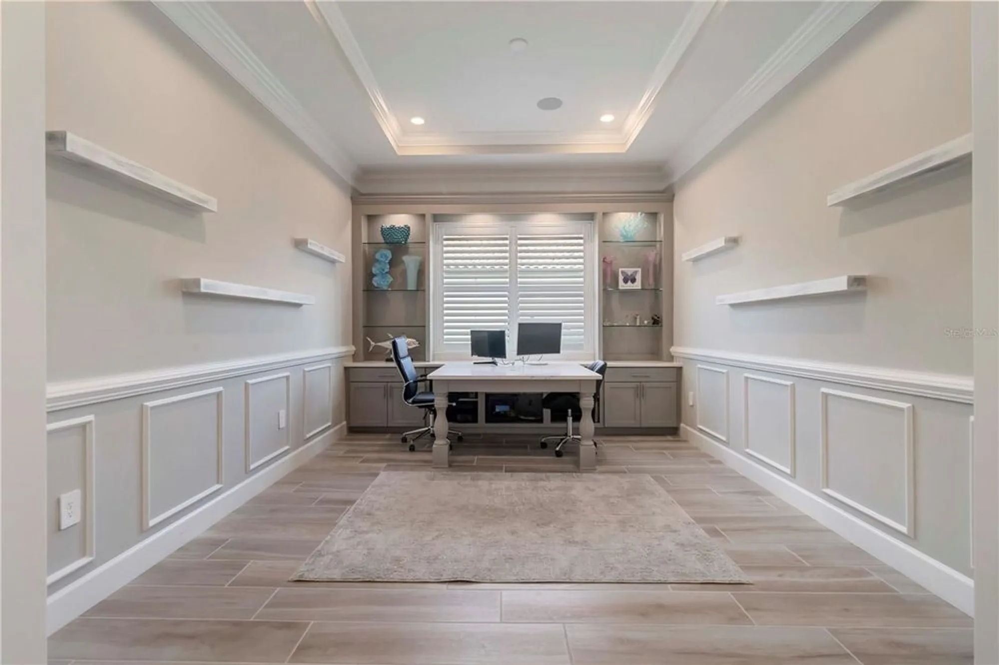 Property Slideshow image 16 of 83 | 7327 summerland cv, Bradenton, FL, 34202