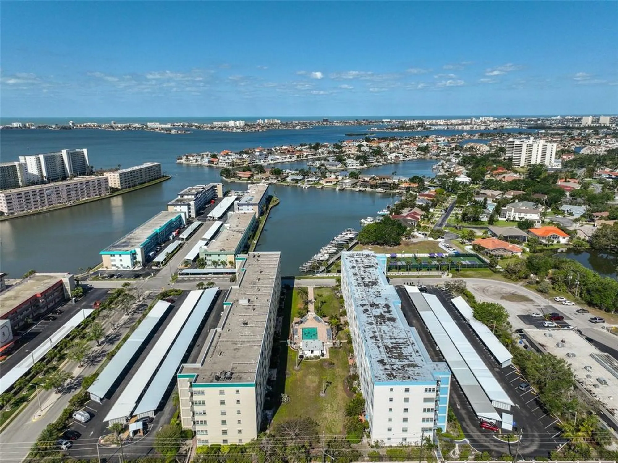 Property Slideshow image 30 of 32 | 2960 59th st 615, Gulfport, FL, 33707