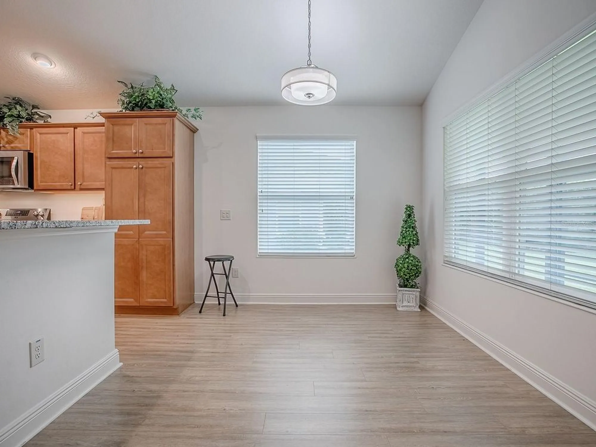 Property Slideshow image 16 of 54 | 458 jungle plum way, The Villages, FL, 32163