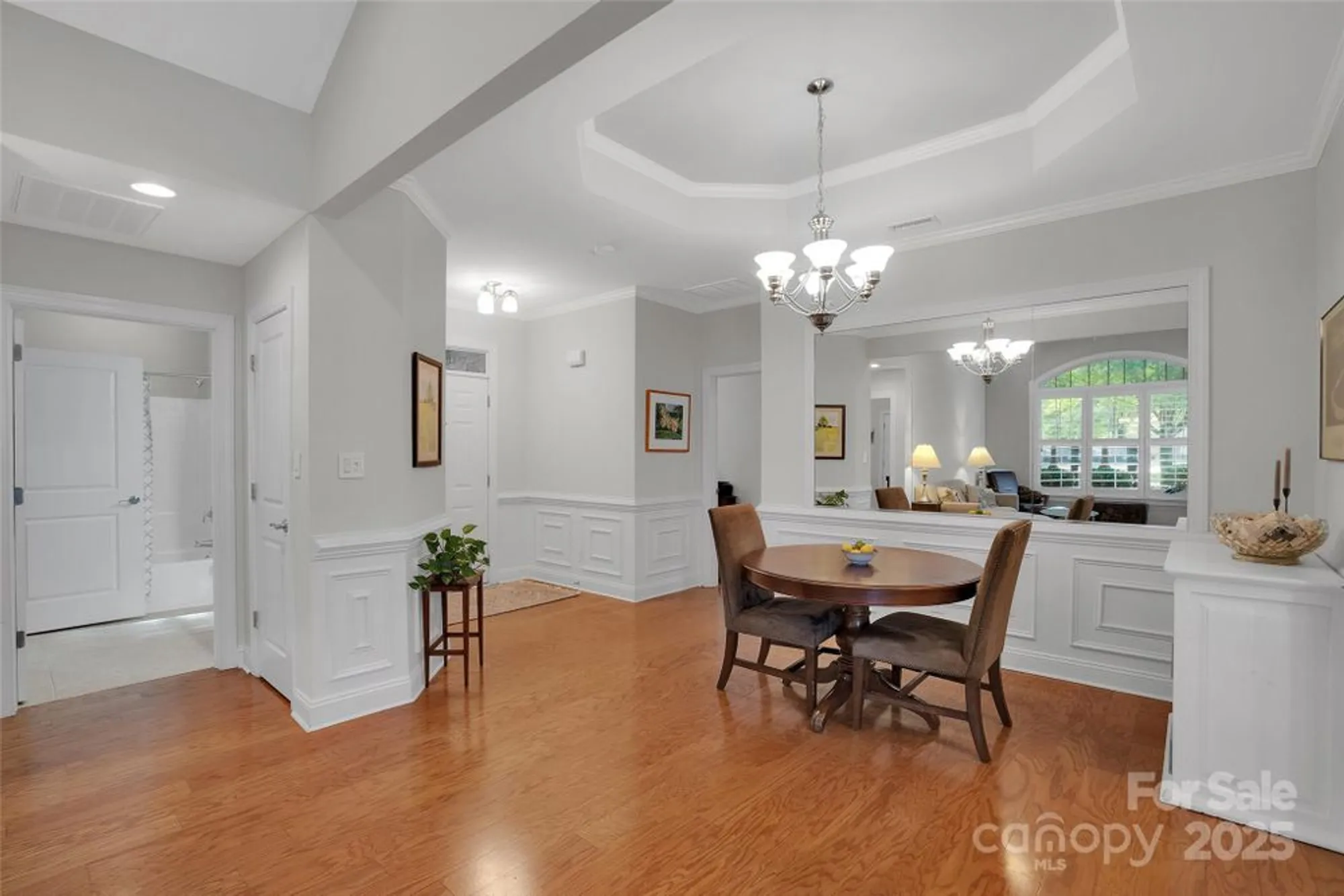 Property Slideshow image 10 of 46 | 2742 circa dr, Matthews, NC, 28105