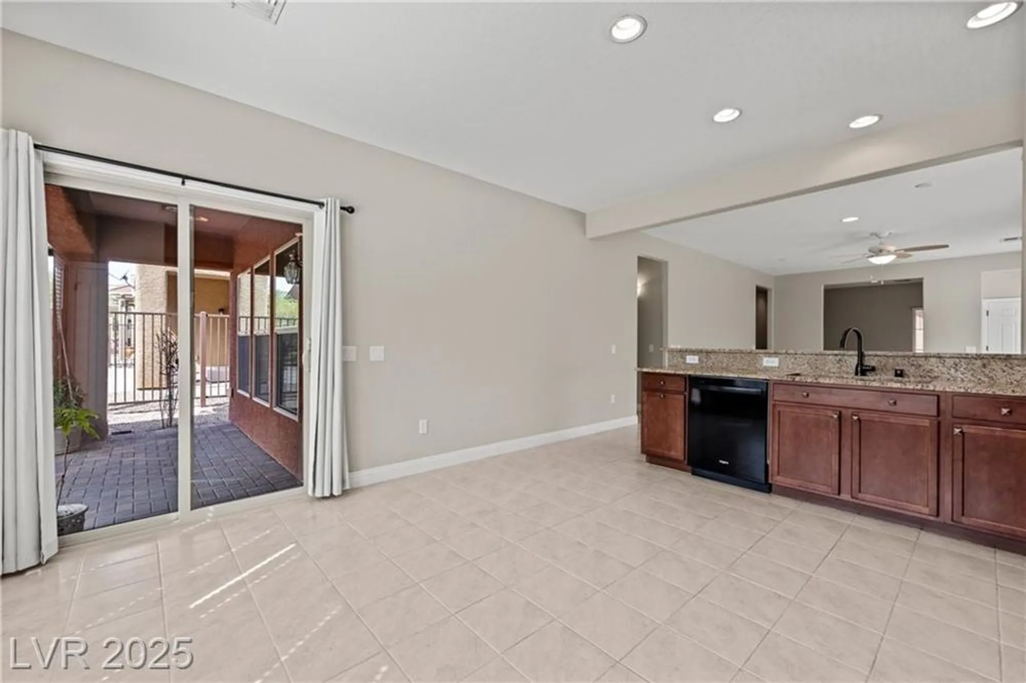 Property Slideshow image 21 of 62 | 1434 moonrise ct, Mesquite, NV, 89034
