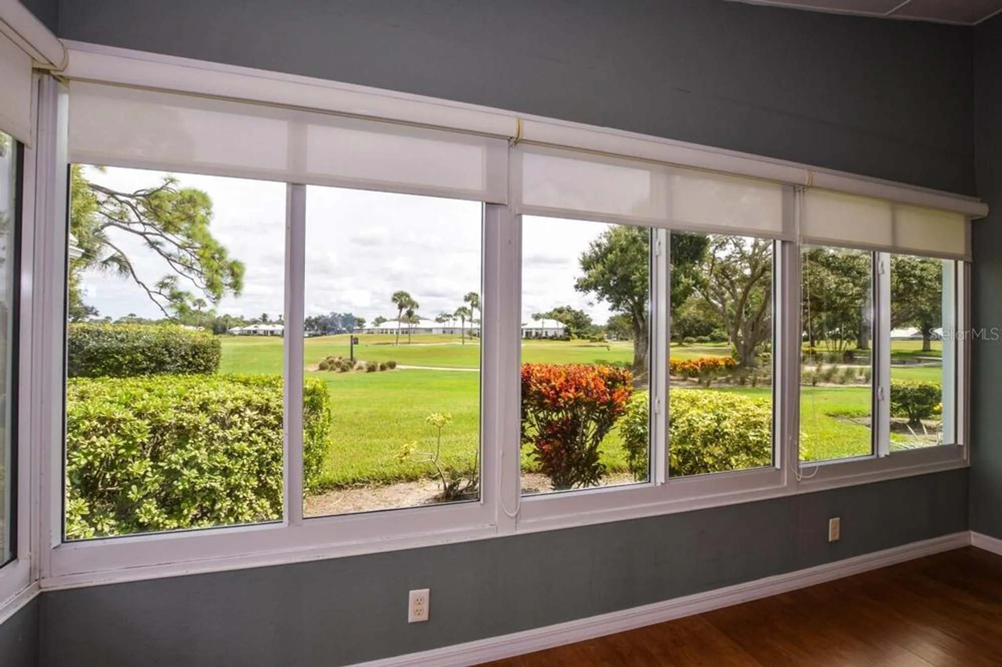 Property Slideshow image 11 of 65 | 702 brightside crescent dr 2, Venice, FL, 34293