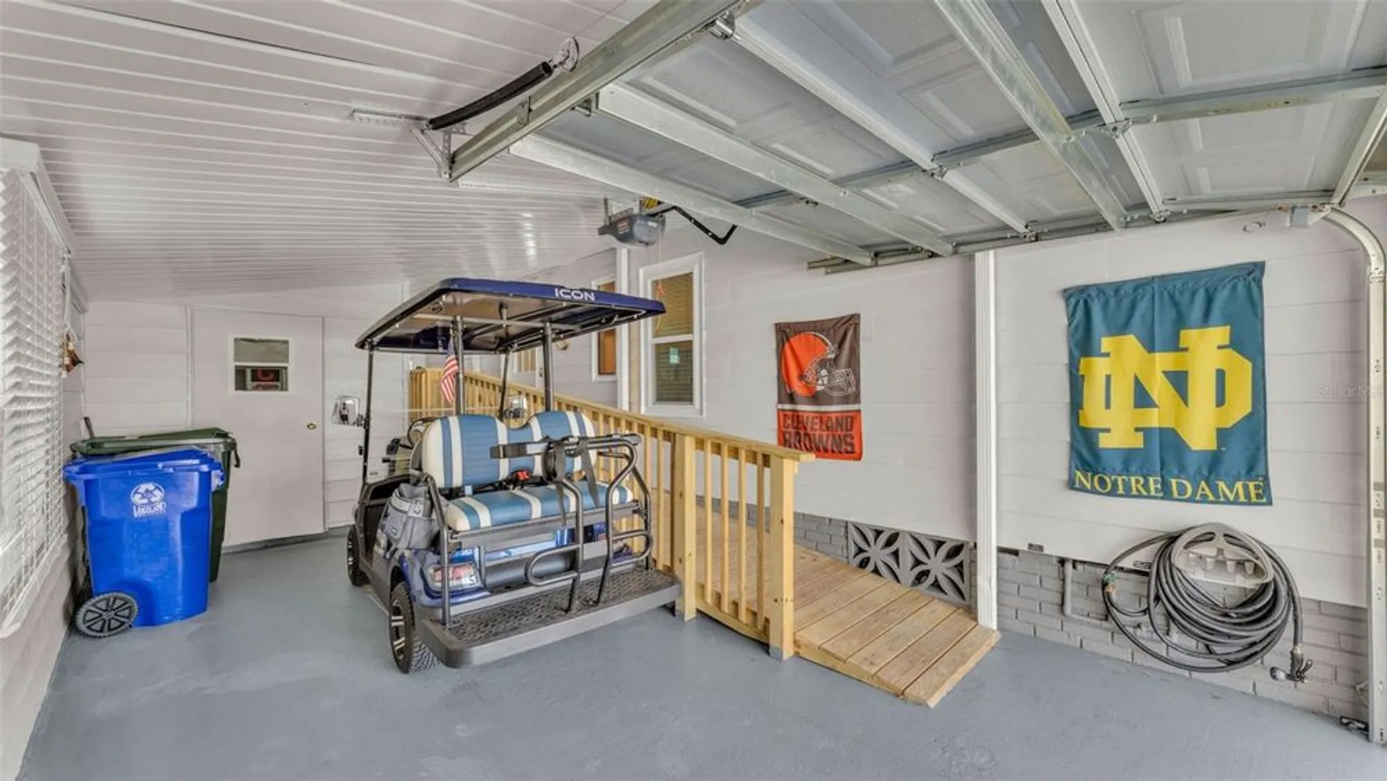 Property Slideshow image 32 of 48 | 3279 pebble bend dr, Lakeland, FL, 33810