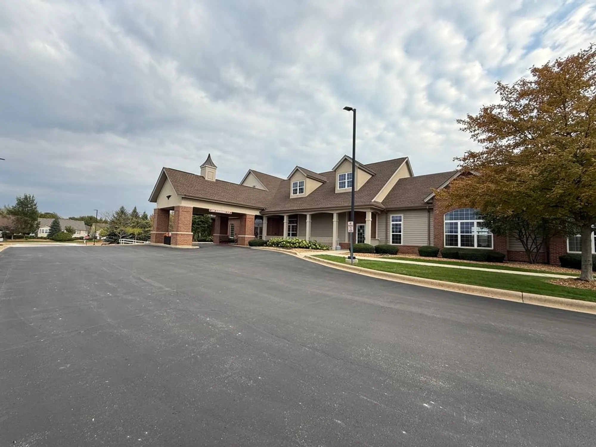 Property Slideshow image 35 of 38 | 17213 mendota dr, Lockport, IL, 60441