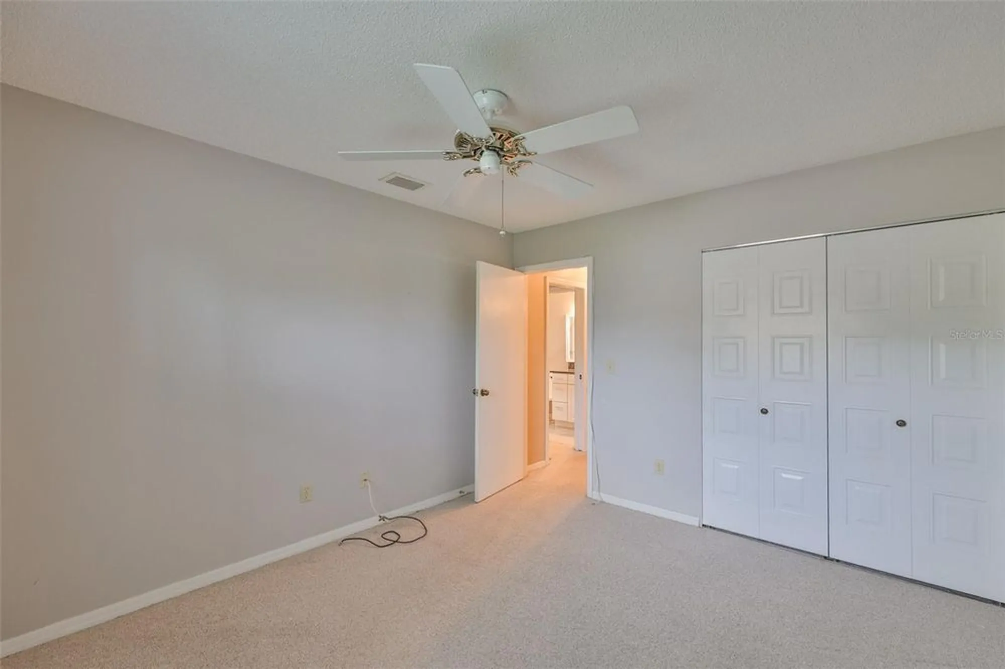 Property Slideshow image 15 of 36 | 2206 horsham pl, Sun City Center, FL, 33573