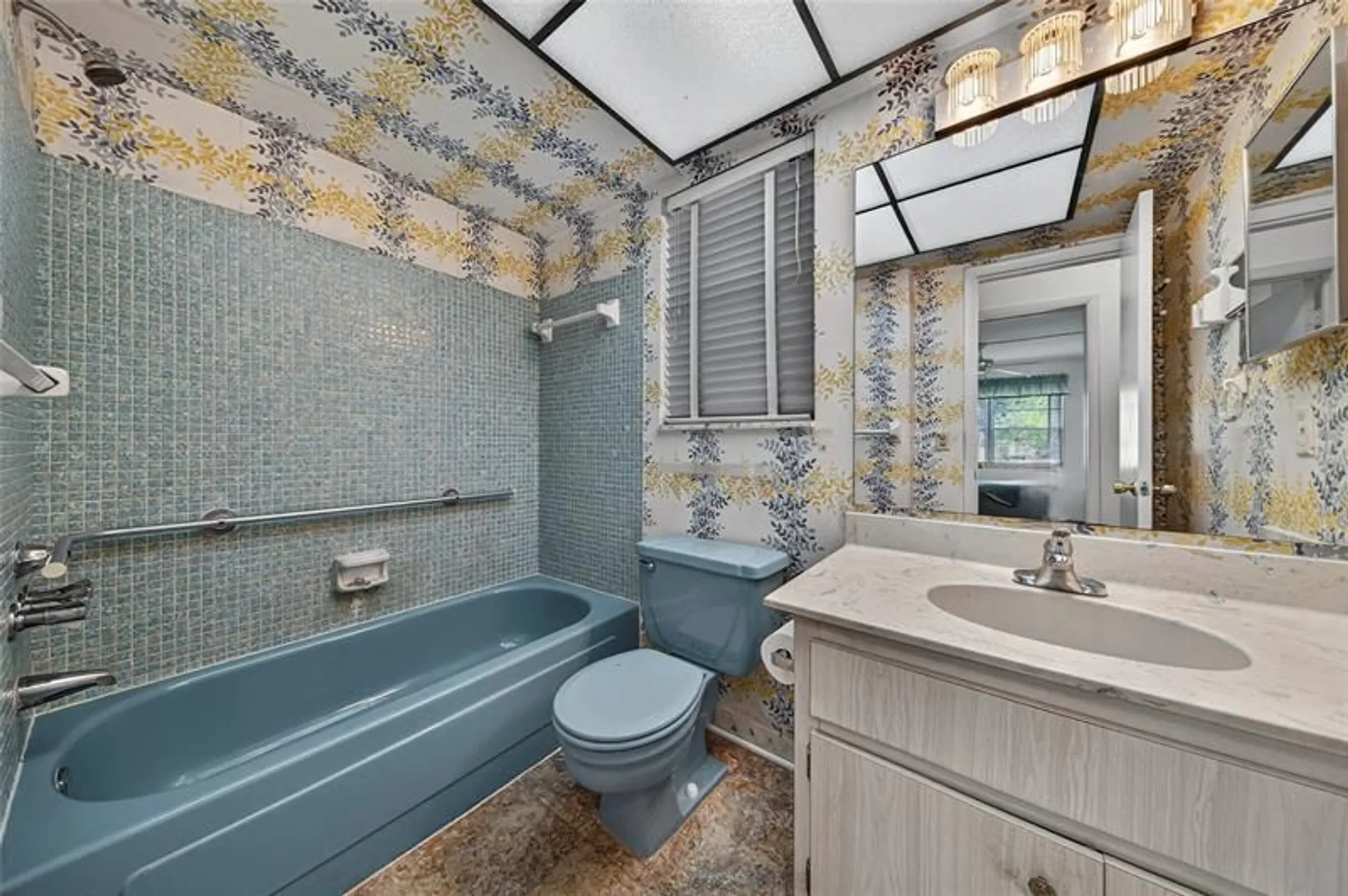 Property Slideshow image 29 of 61 | 2751 e golf blvd 1023, Pompano Beach, FL, 33064