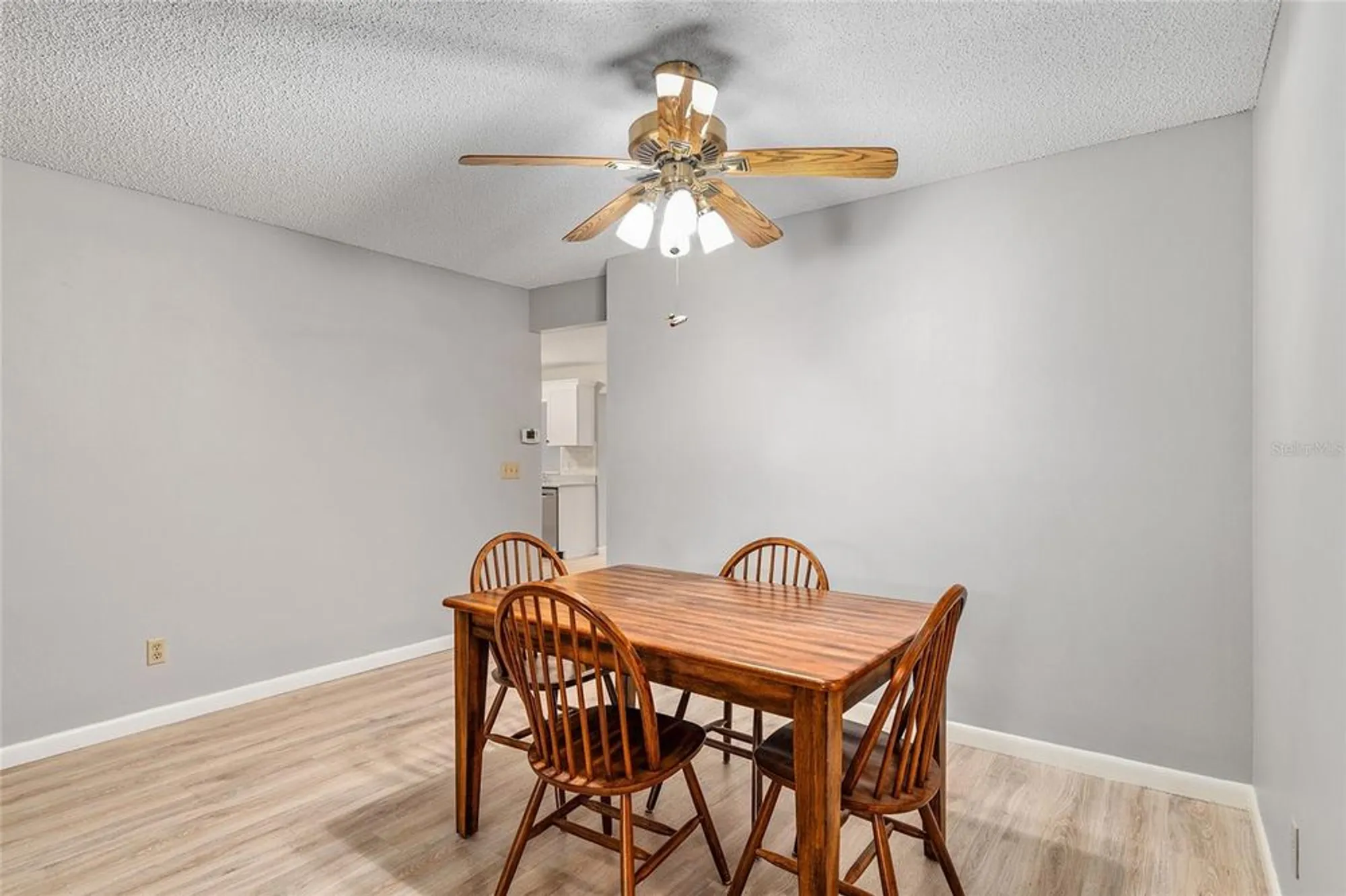 Property Slideshow image 18 of 51 | 8532 sw 93rd pl b, Ocala, FL, 34481