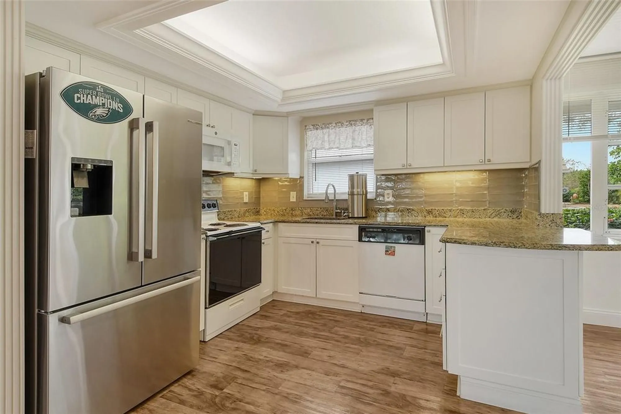 Property Slideshow image 12 of 35 | 2325 riverbluff pkwy # v247, Sarasota, FL, 34231