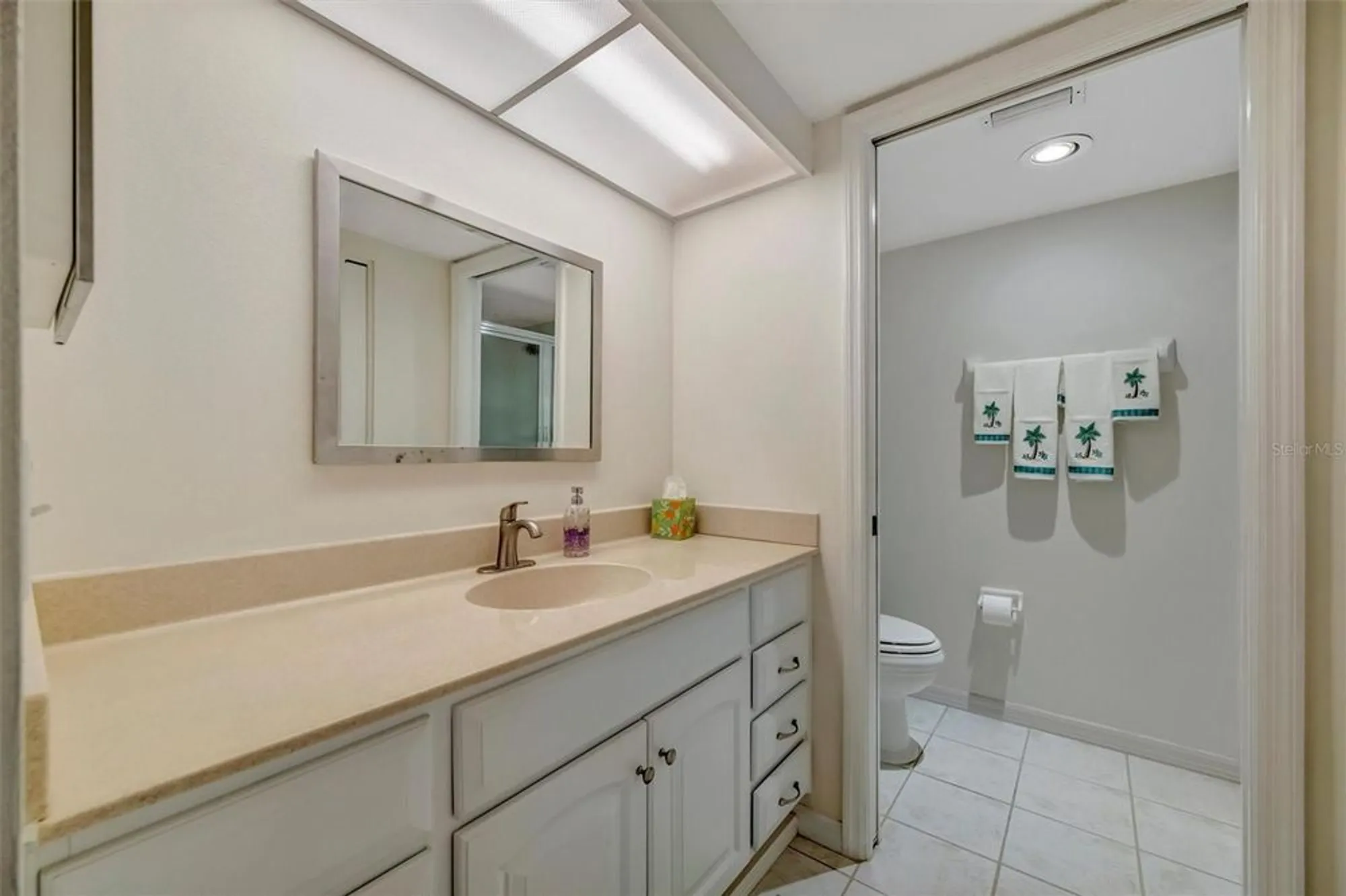 Property Slideshow image 50 of 62 | 6507 stone river rd 105, Bradenton, FL, 34203