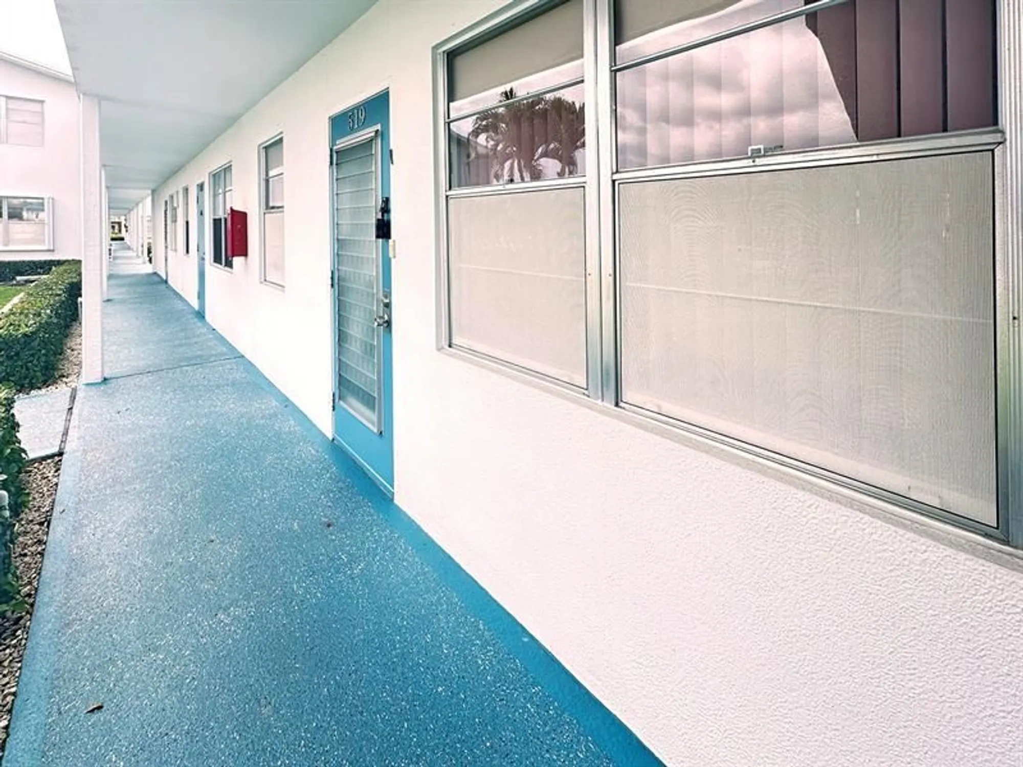 Property Slideshow image 21 of 65 | 519 tilford x # 519, Deerfield Beach, FL, 33442