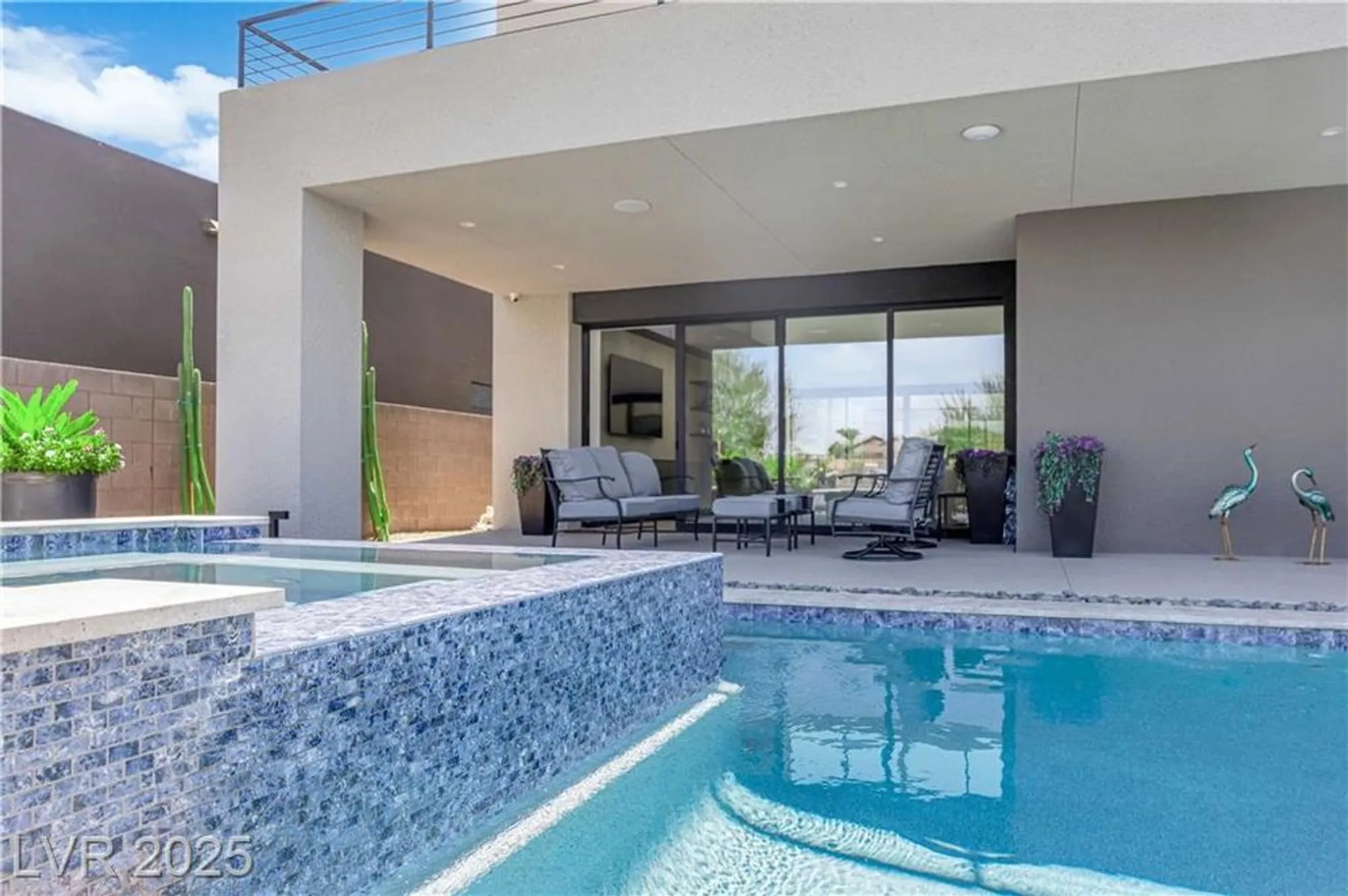 Property Slideshow image 78 of 95 | 16 canyon shores pl, Henderson, NV, 89011
