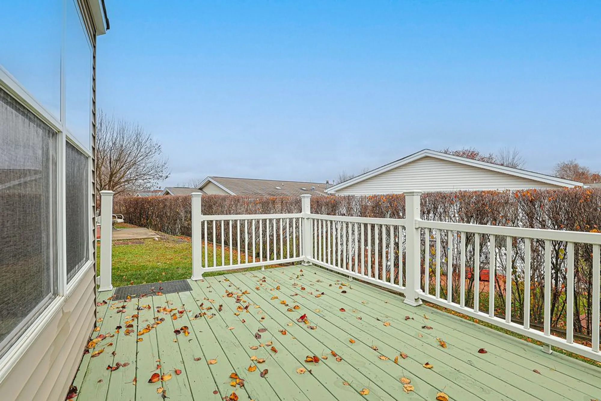 Property Slideshow image 24 of 32 | 3455 steeplechase way, Grayslake, IL, 60030