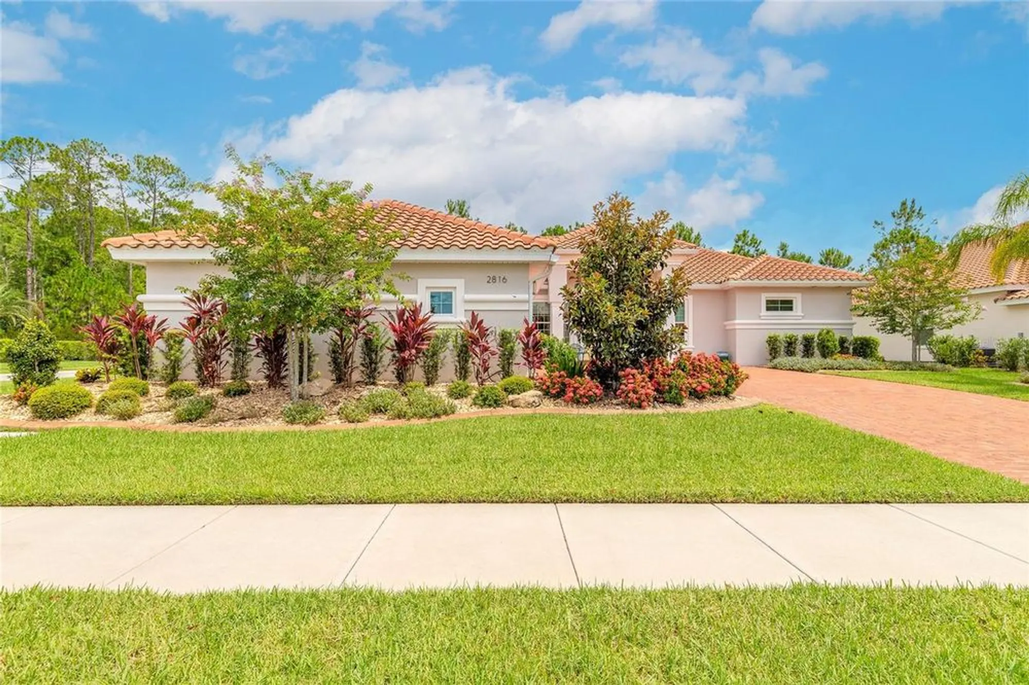 Property Slideshow image 2 of 67 | 2816 e venetian lake cir, New Smyrna Beach, FL, 32168