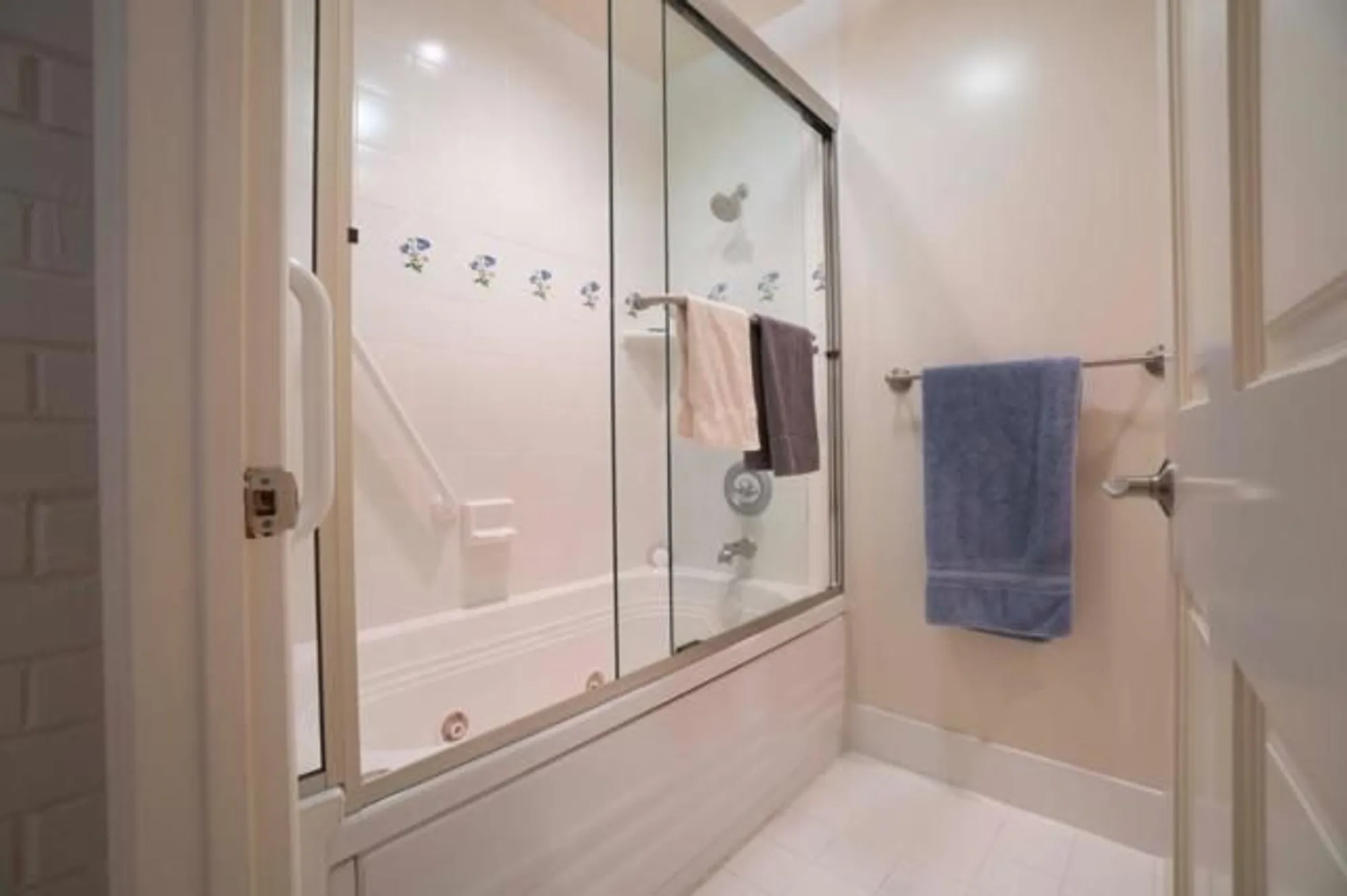 Property Slideshow image 28 of 51 | 39 del mesa carmel, Carmel, CA, 93923