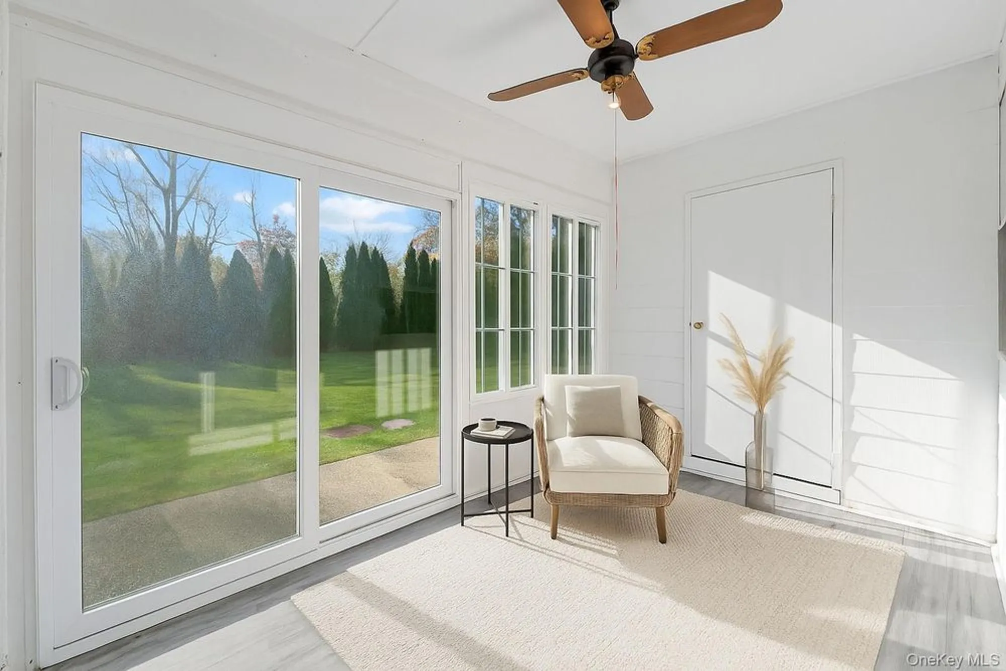 Property Slideshow image 13 of 16 | 49 freedom ln, Coram, NY, 11727