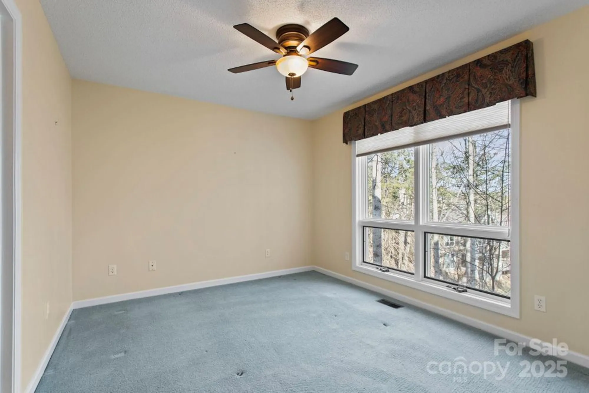 Property Slideshow image 31 of 42 | 514 cobblestone ln 45, Flat Rock, NC, 28731