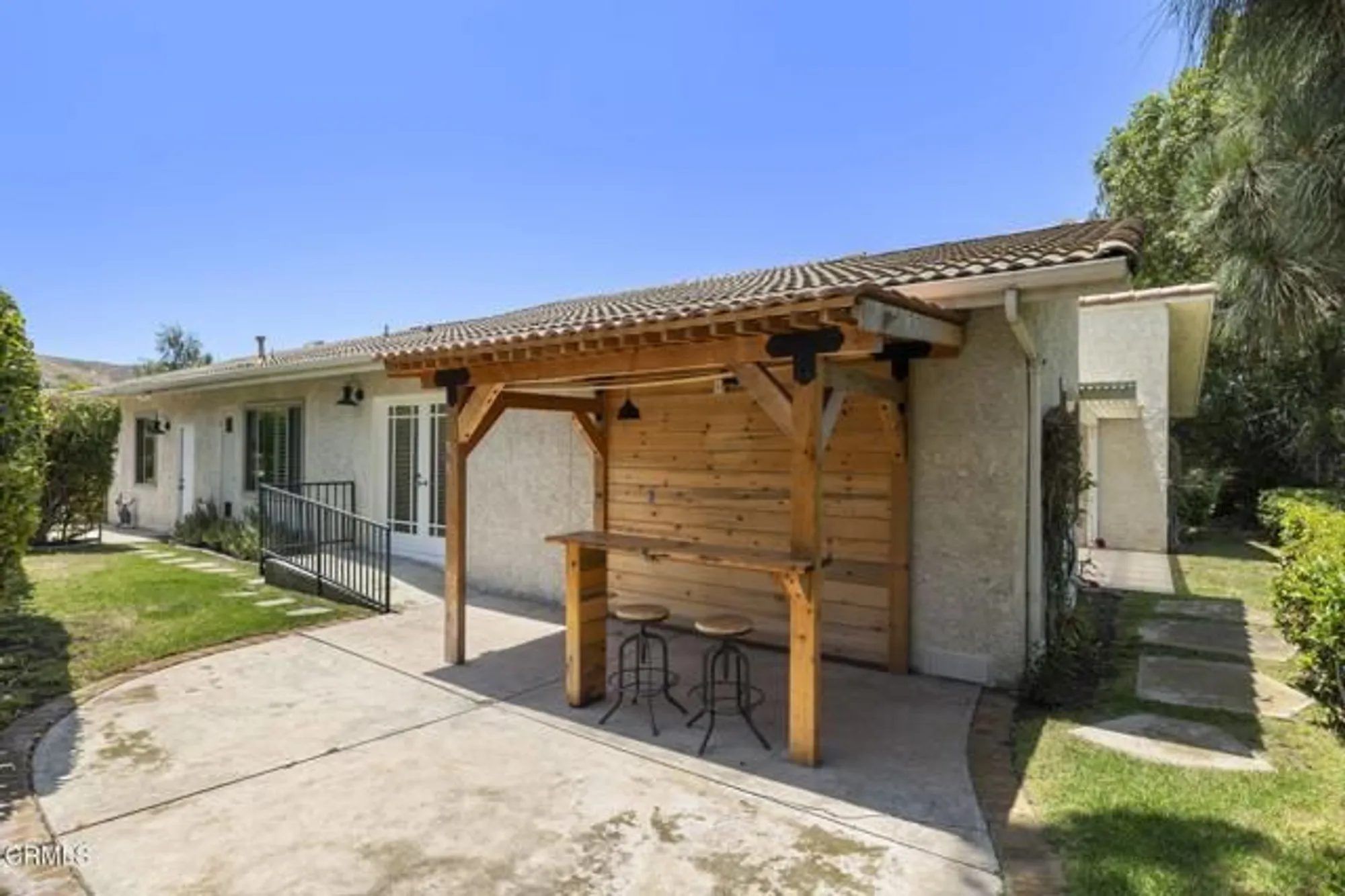 Property Slideshow image 39 of 47 | 6089 san dimas ave, Camarillo, CA, 93012