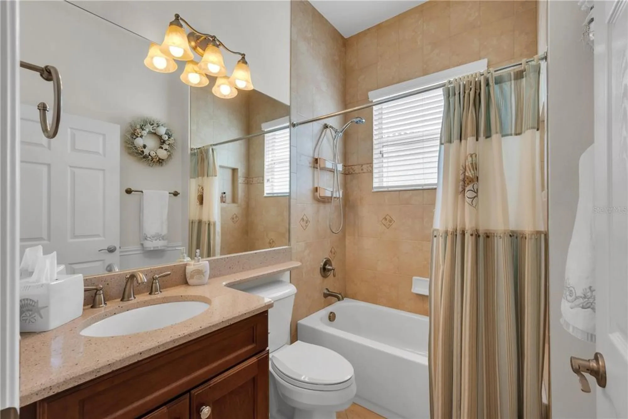 Property Slideshow image 24 of 49 | 15931 golden lakes dr, Wimauma, FL, 33598