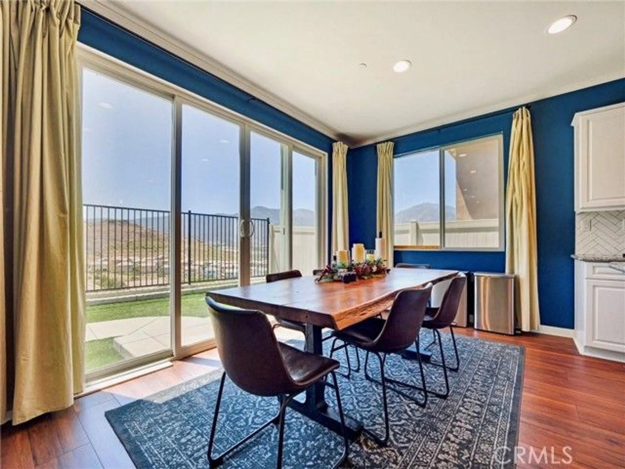 Property Slideshow image 10 of 60 | 11863 omni ct, Corona, CA, 92883