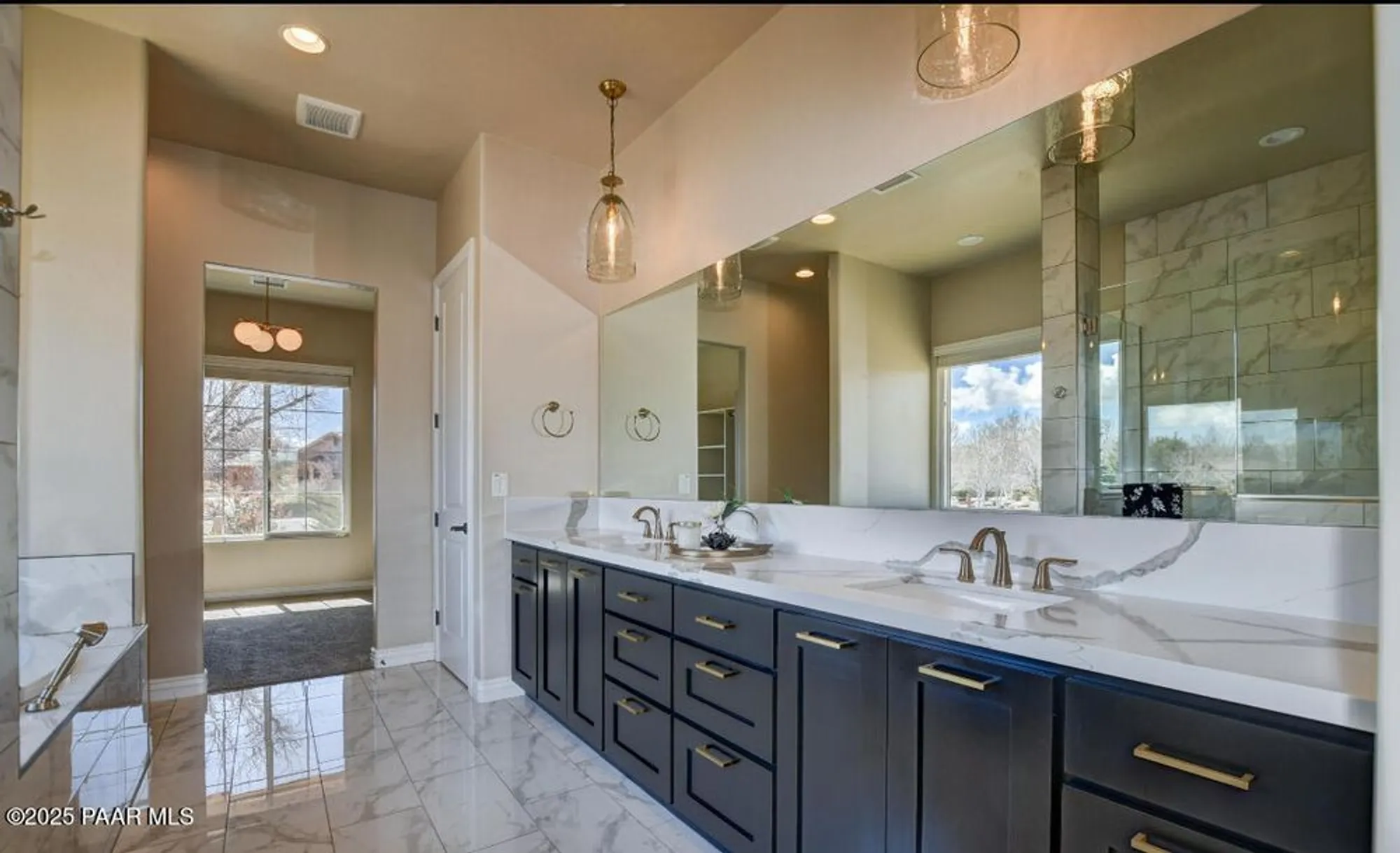 Property Slideshow image 10 of 12 | 506 bridgeway cir, Prescott, AZ, 86301