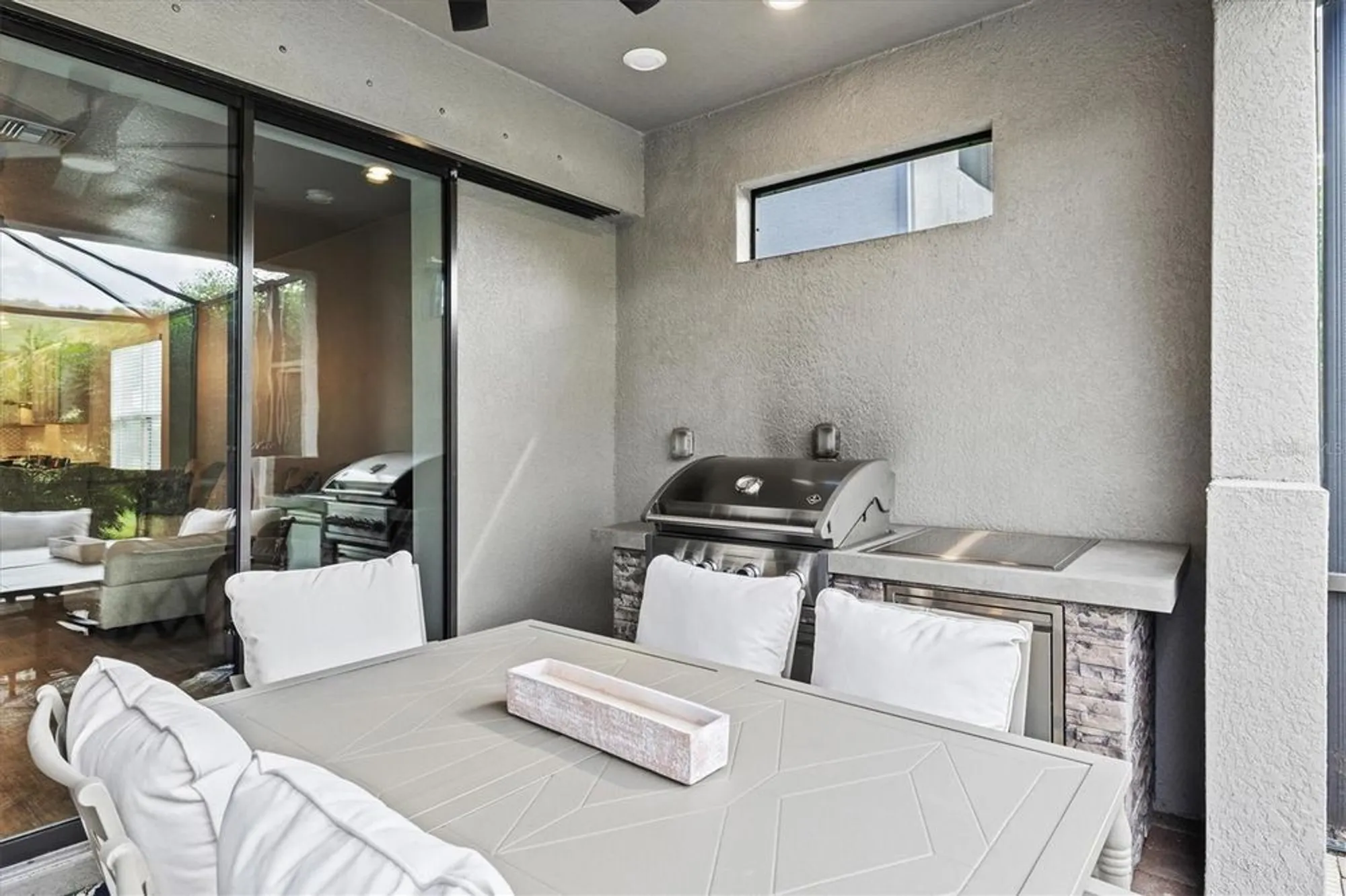 Property Slideshow image 52 of 95 | 5458 summit gln, Bradenton, FL, 34203