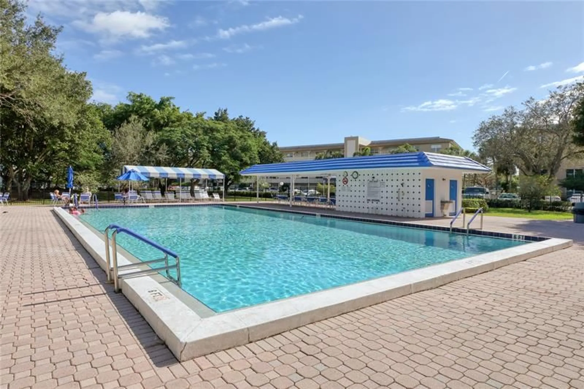 Property Slideshow image 30 of 31 | 3004 portofino isle b2, Coconut Creek, FL, 33066