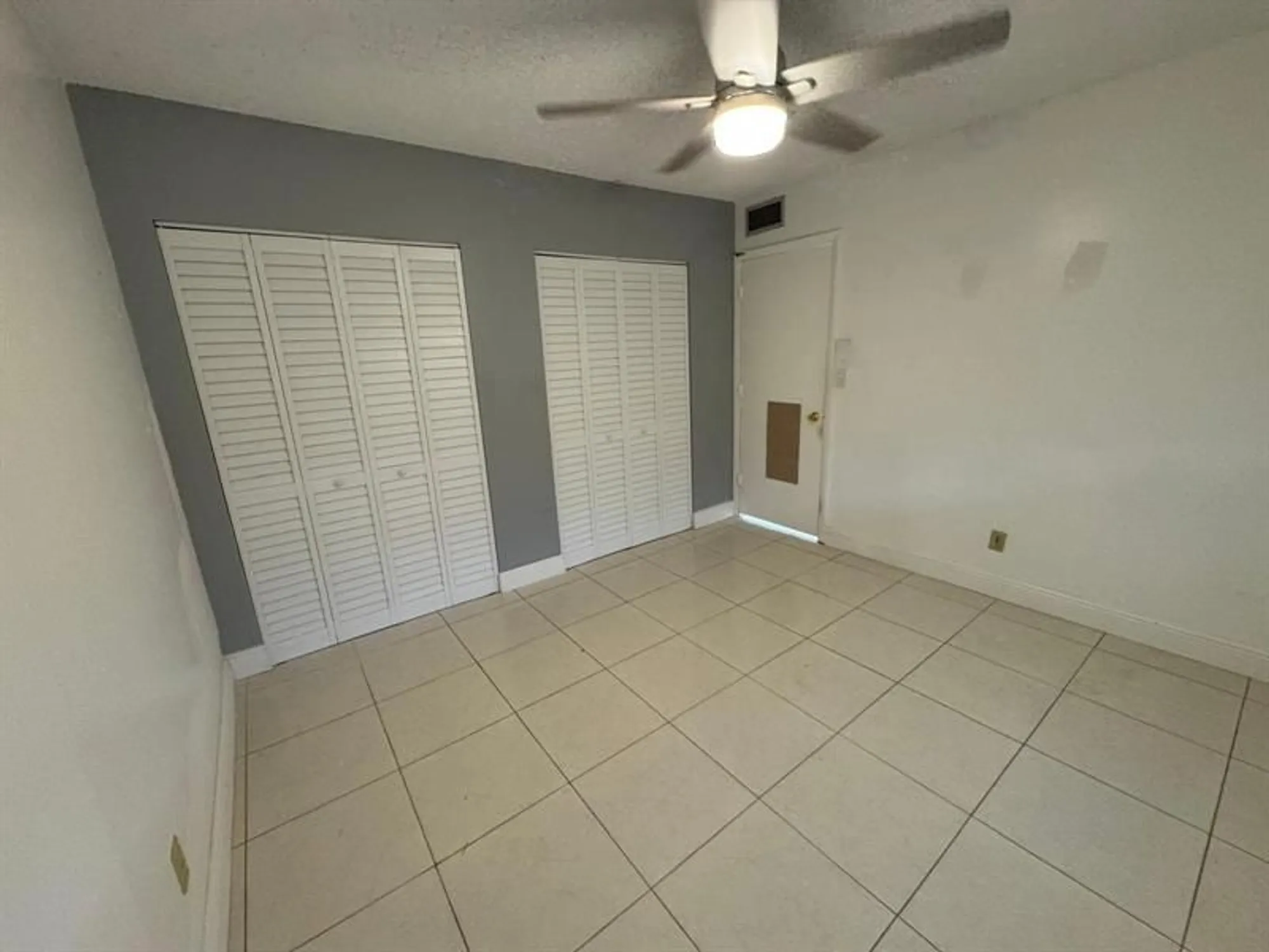 Property Slideshow image 14 of 37 | 7797 golf circle dr apt 304, Margate, FL, 33063