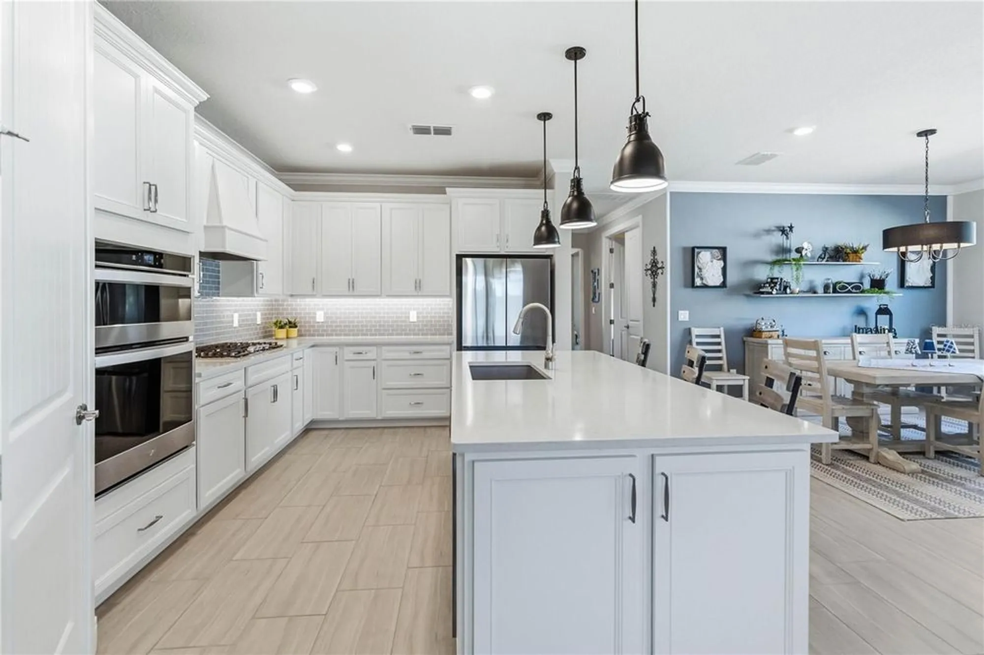 Property Slideshow image 17 of 49 | 2695 river creek ln, Saint Cloud, FL, 34771